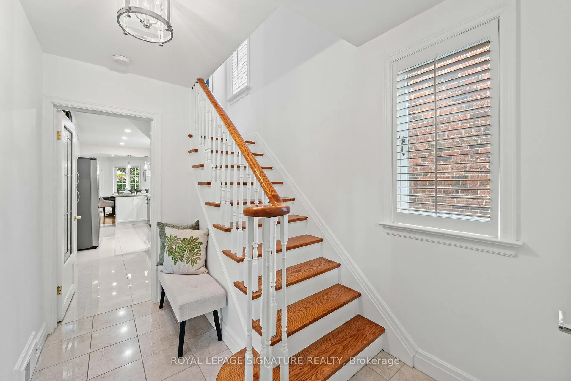 Photo 18 of 5 Armour Boulevard, Toronto, Bedford Park-Nortown — HOMEH