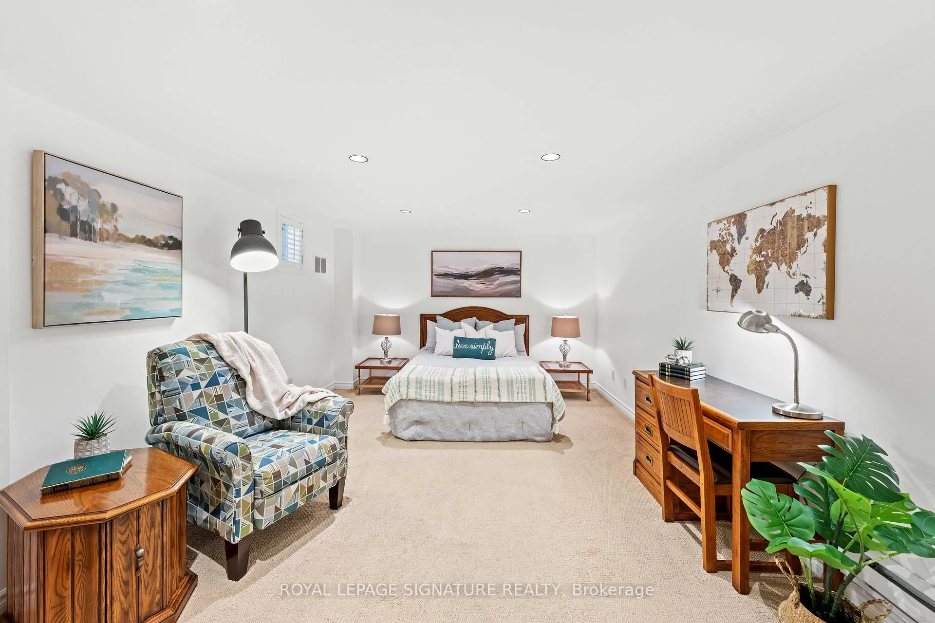 Photo 27 of 5 Armour Boulevard, Toronto, Bedford Park-Nortown — HOMEH