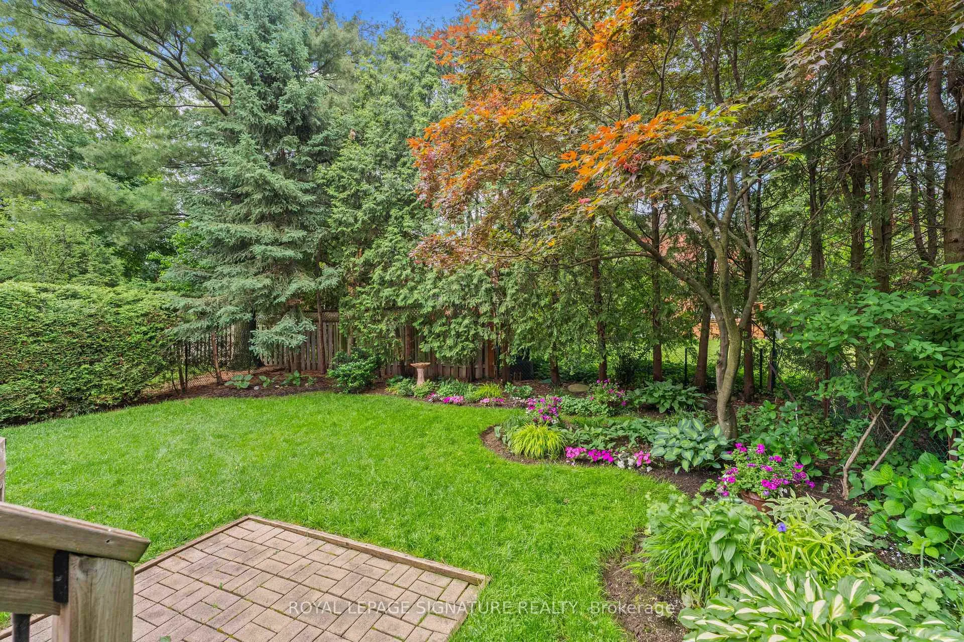 Photo 31 of 5 Armour Boulevard, Toronto, Bedford Park-Nortown — HOMEH