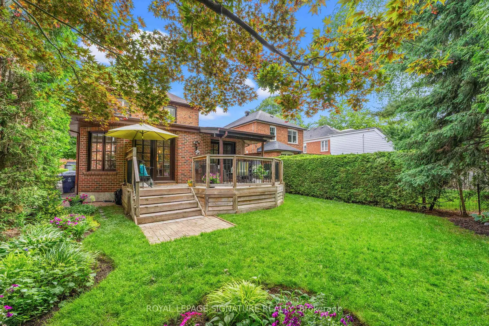 Photo 32 of 5 Armour Boulevard, Toronto, Bedford Park-Nortown — HOMEH
