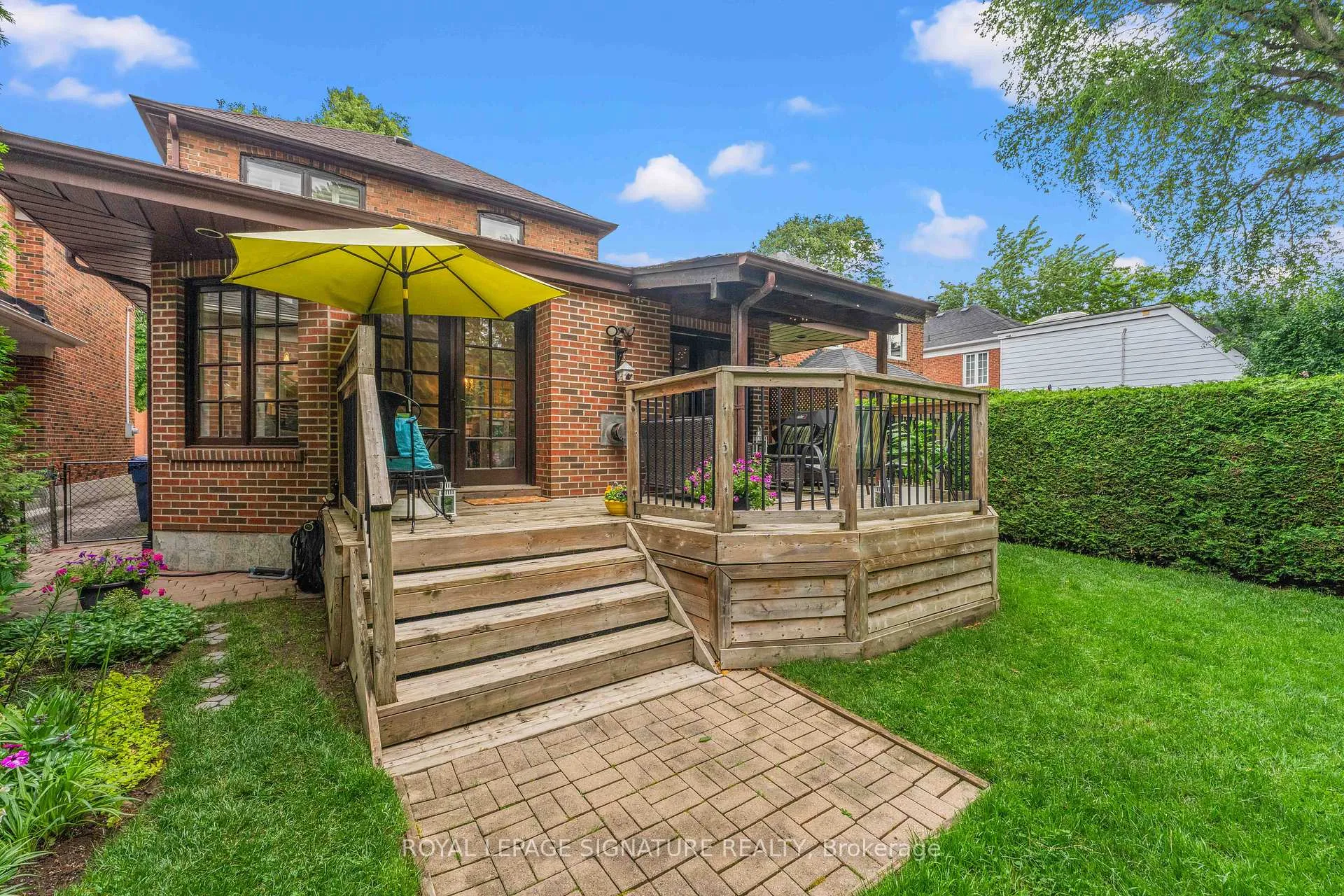 Photo 34 of 5 Armour Boulevard, Toronto, Bedford Park-Nortown — HOMEH