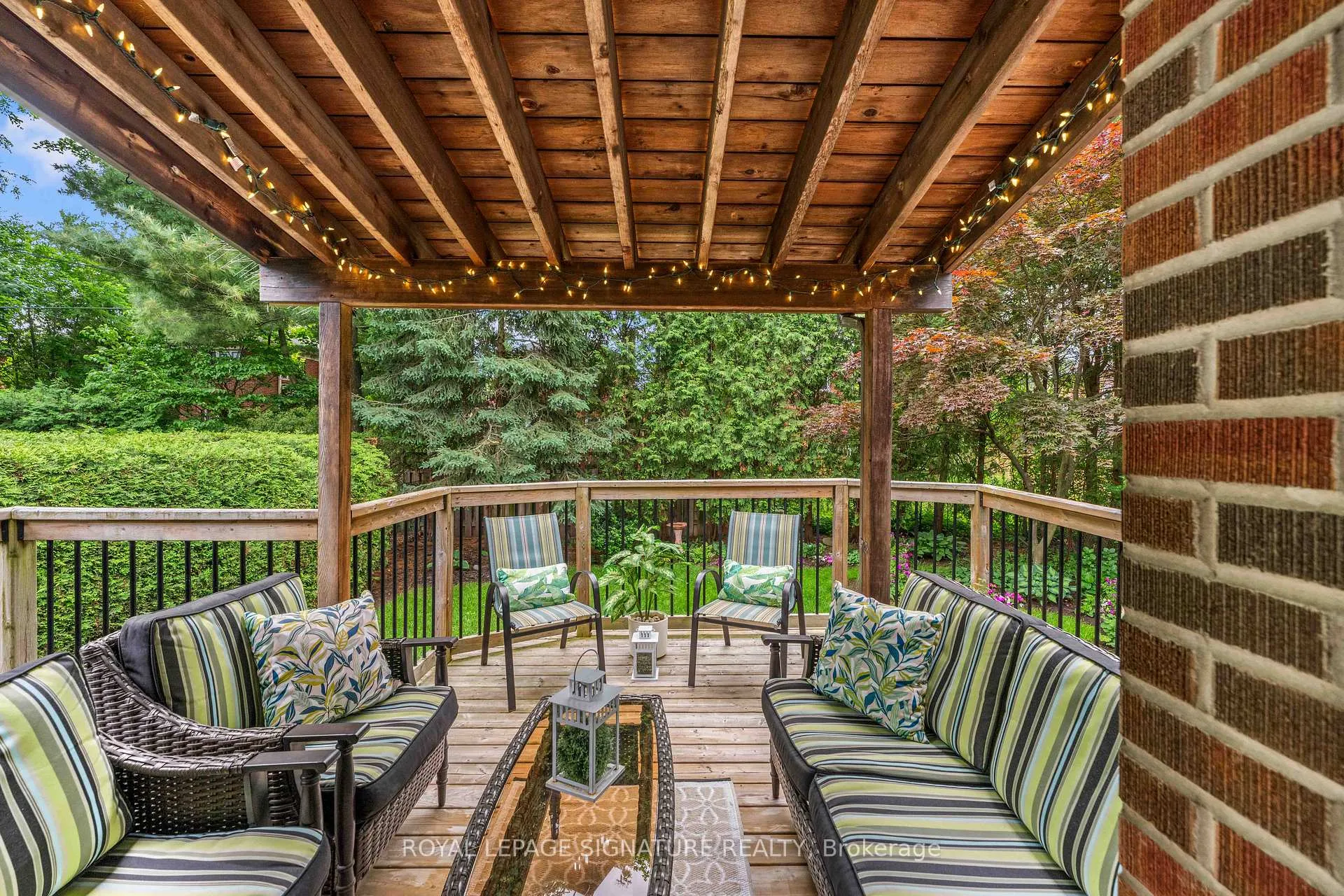 Photo 35 of 5 Armour Boulevard, Toronto, Bedford Park-Nortown — HOMEH