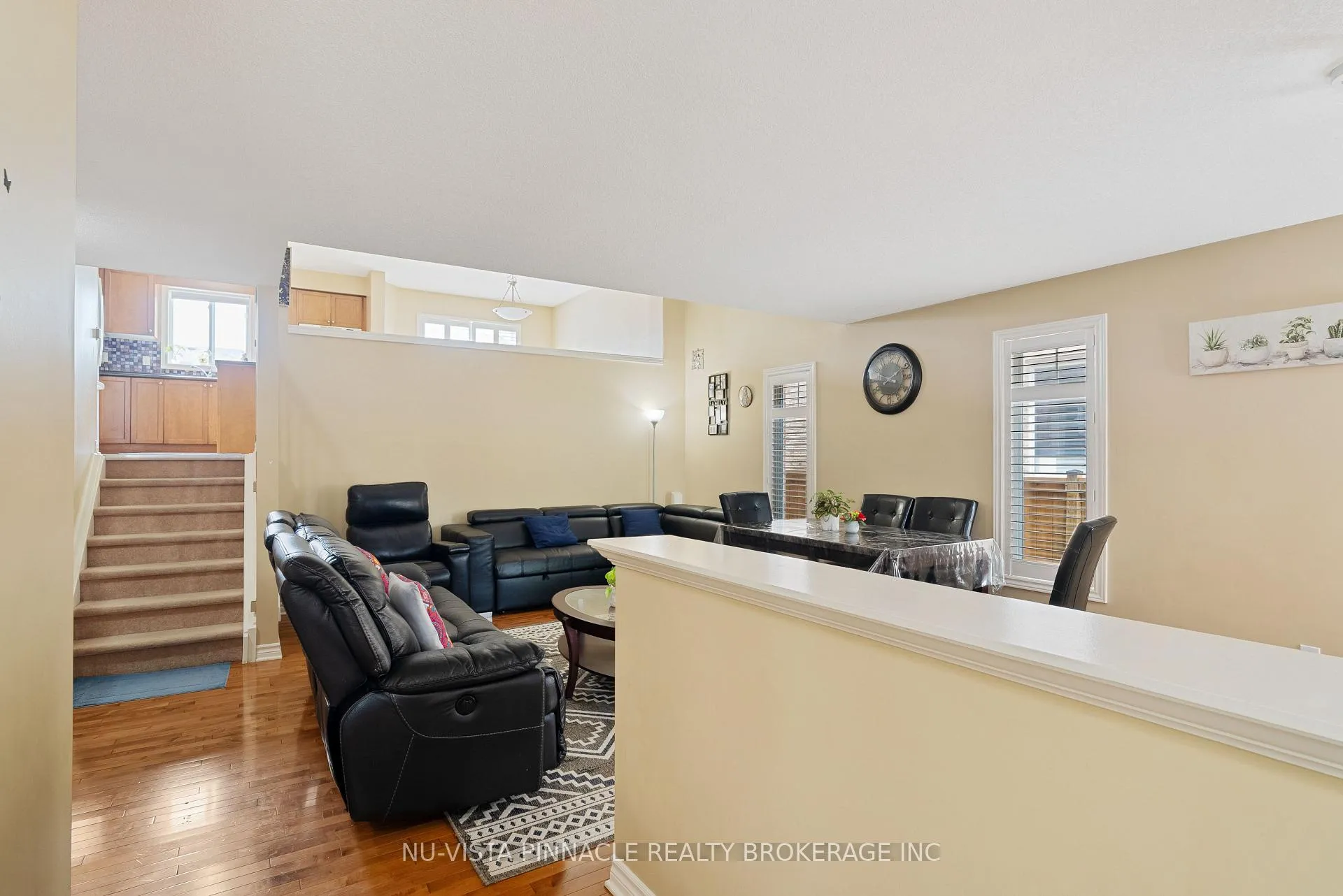 Photo 7 of 3237 Bayham Lane, London, South V — HOMEH