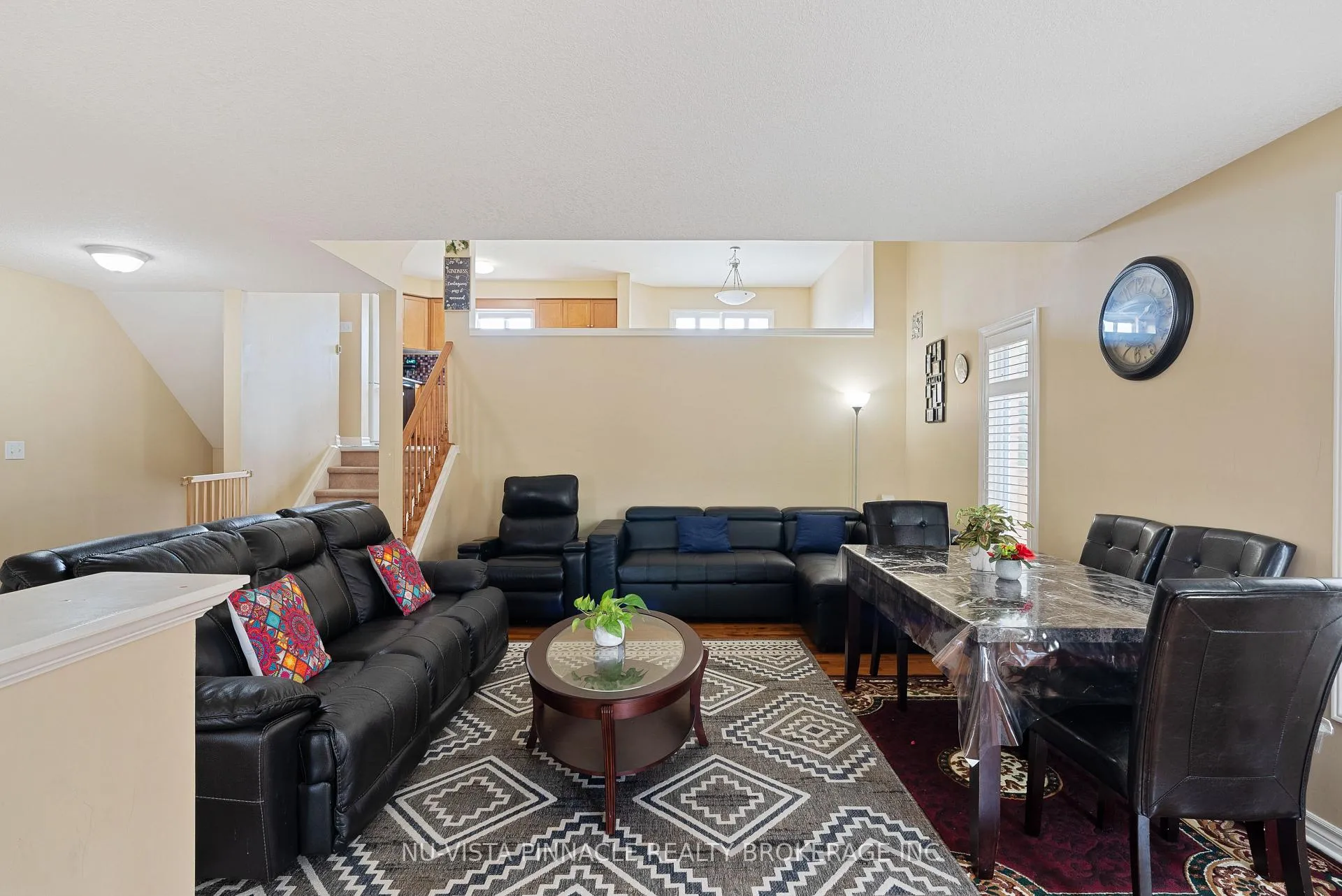 Photo 9 of 3237 Bayham Lane, London, South V — HOMEH