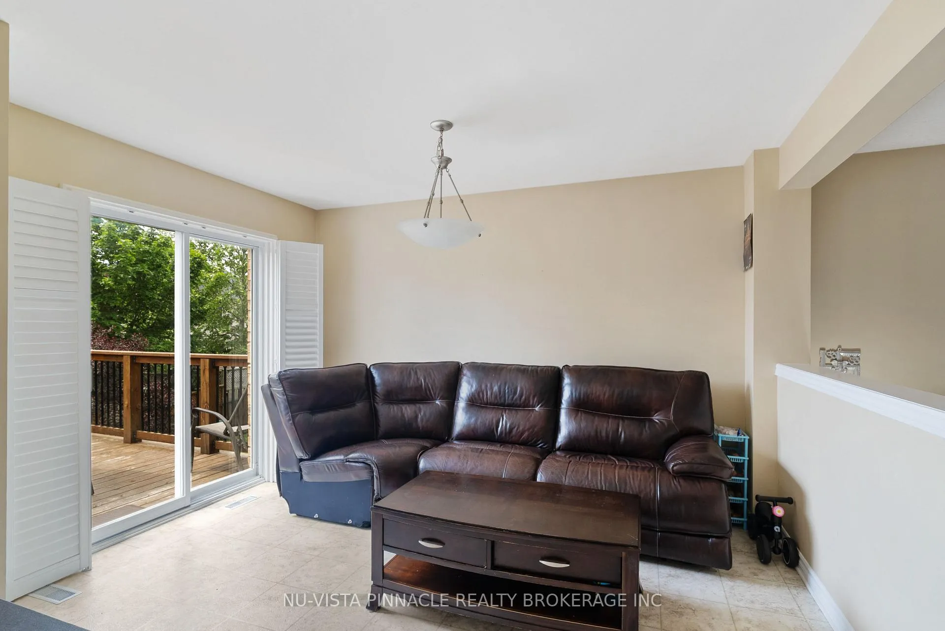 Photo 17 of 3237 Bayham Lane, London, South V — HOMEH