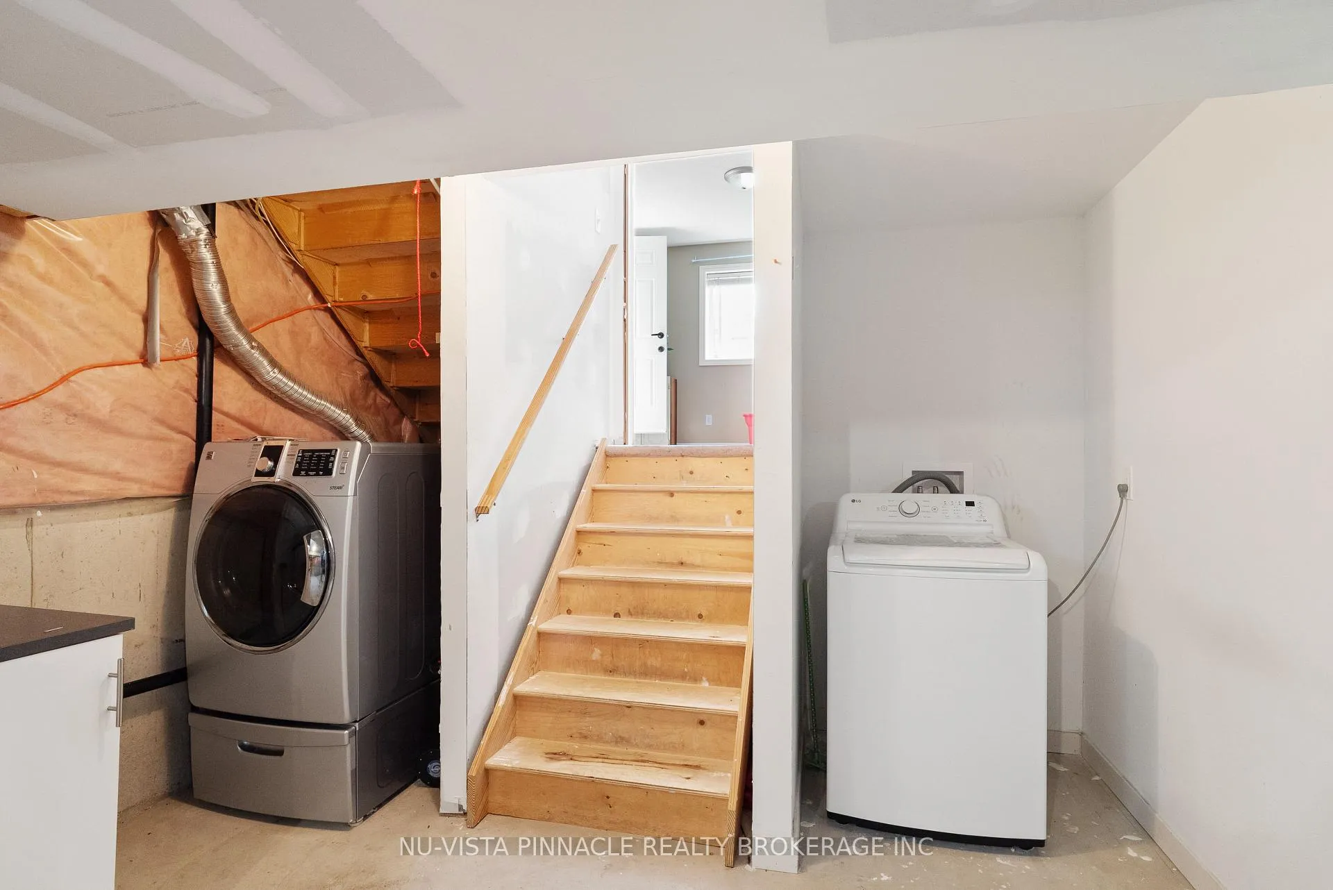 Photo 39 of 3237 Bayham Lane, London, South V — HOMEH