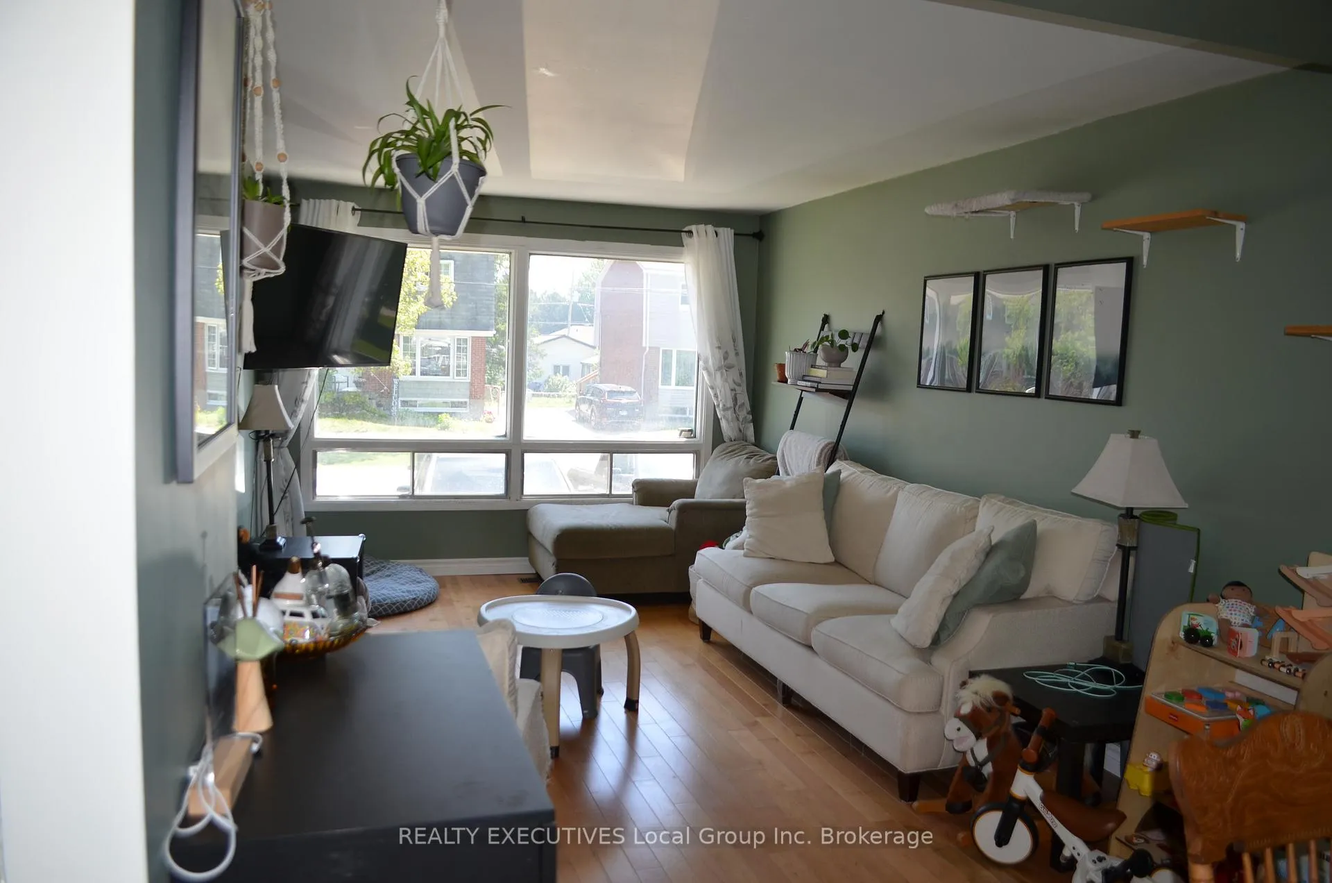 Photo 9 of 672 Dane Avenue, North Bay, Widdifield — HOMEH