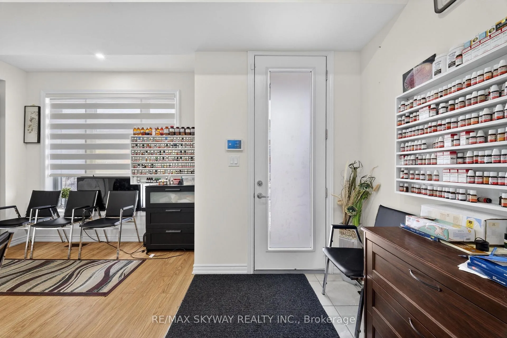 Photo 11 of 20 Ravenbury Street N, Brampton, Bram East — HOMEH