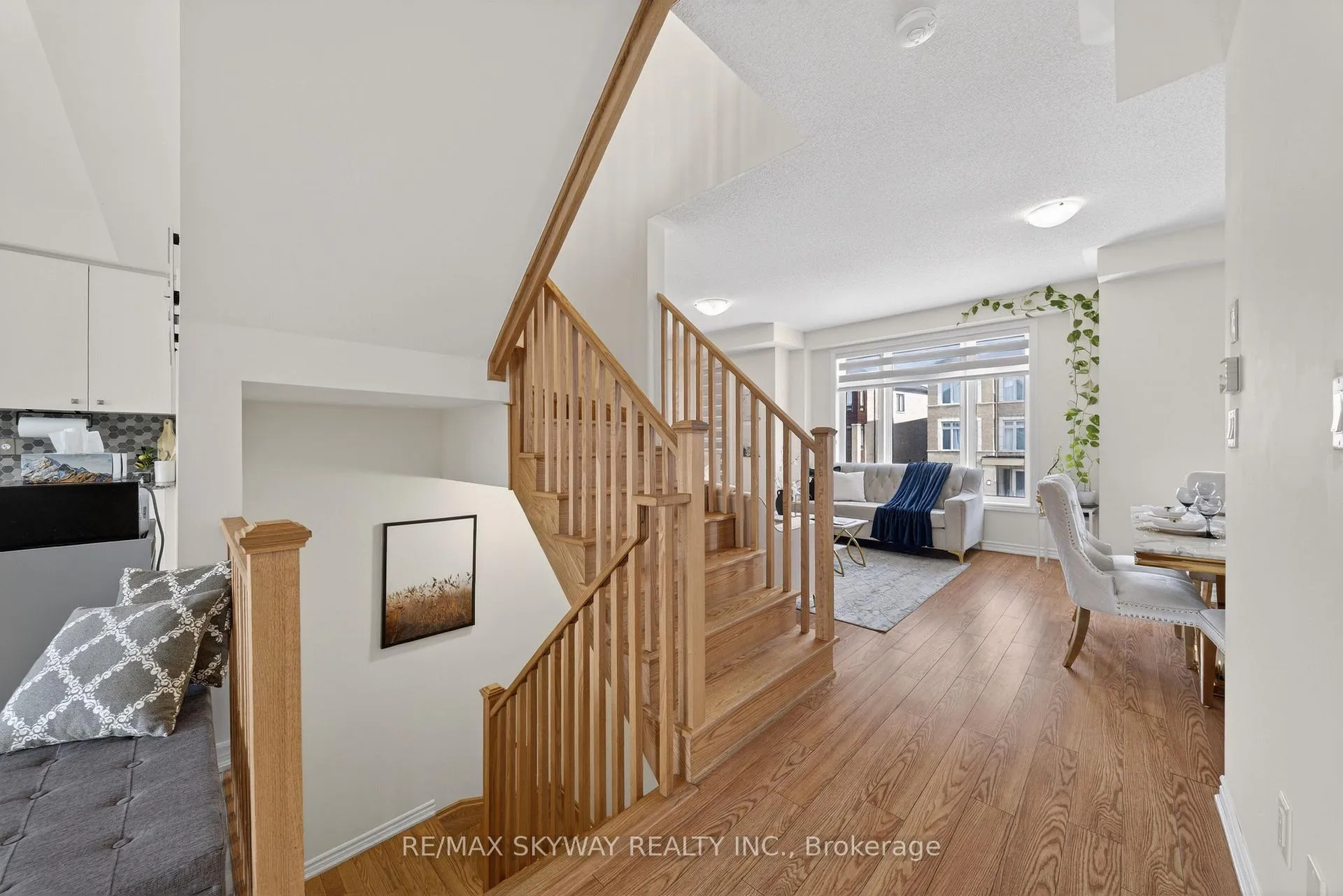 Photo 17 of 20 Ravenbury Street N, Brampton, Bram East — HOMEH