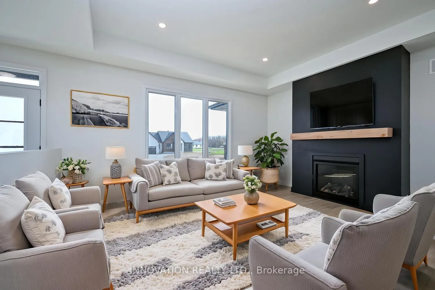 Photo 5 of 3788 Harvestmoon Drive, Ottawa, Osgoode — HOMEH
