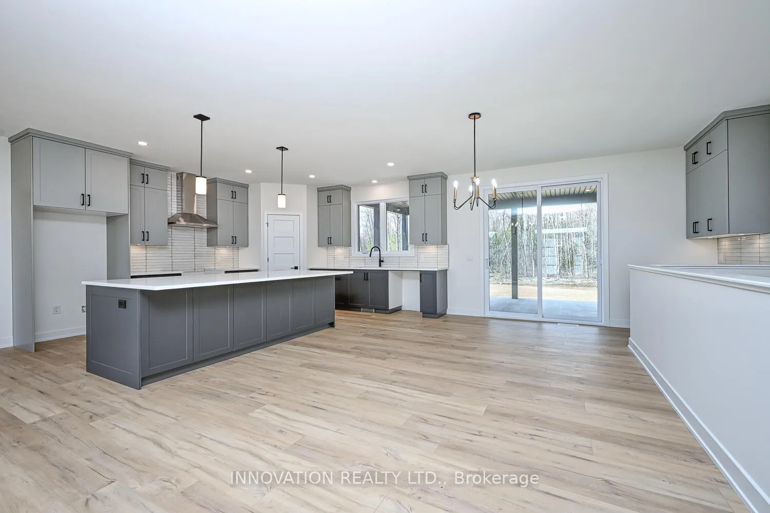 Photo 7 of 3788 Harvestmoon Drive, Ottawa, Osgoode — HOMEH