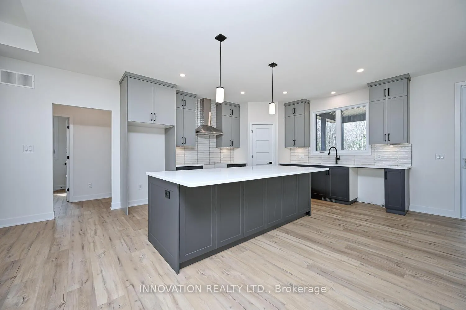 Photo 8 of 3788 Harvestmoon Drive, Ottawa, Osgoode — HOMEH
