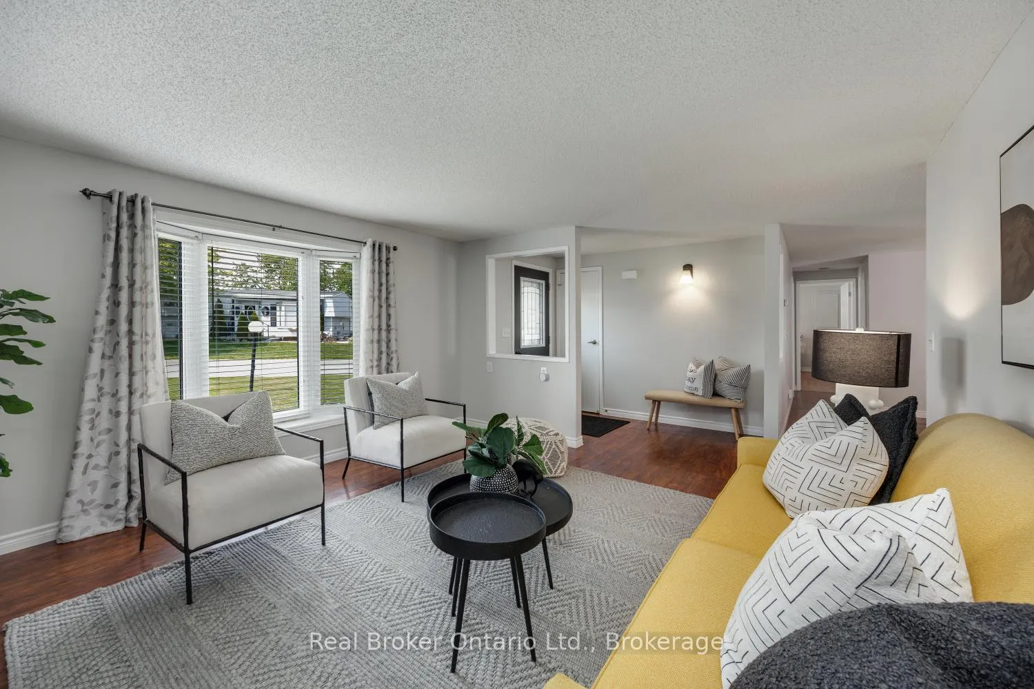 Photo 9 of 115 Wilmot Trail, Clarington, Newcastle — HOMEH