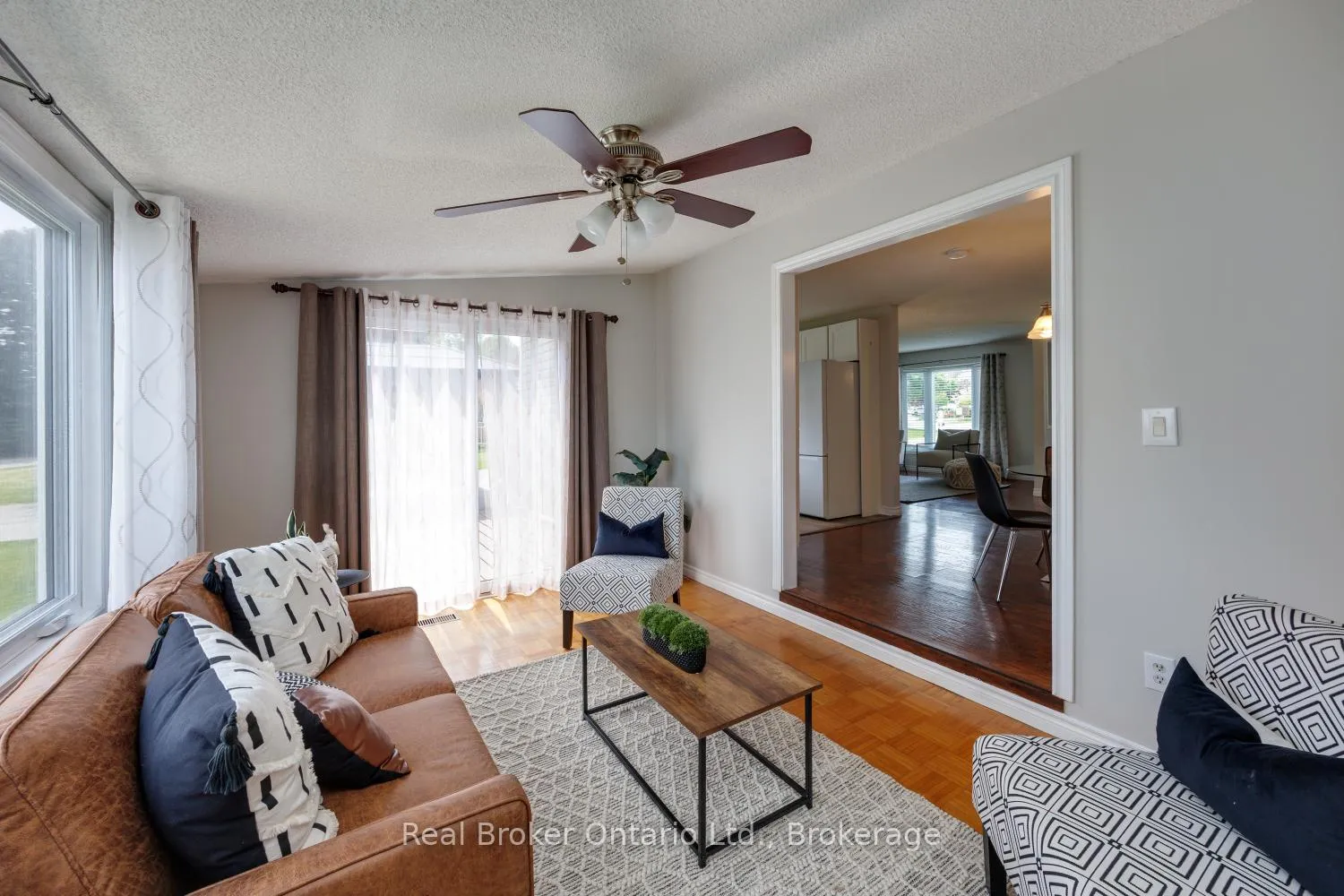 Photo 18 of 115 Wilmot Trail, Clarington, Newcastle — HOMEH