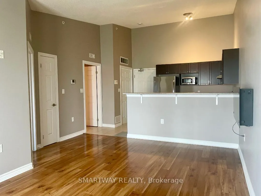 Photo 5 of Unit 409, 1360 Main Street E, Milton, Dempsey — HOMEH