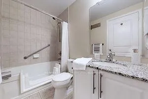Photo 18 of Unit 507, 9225 Jane Street, Vaughan, Maple — HOMEH