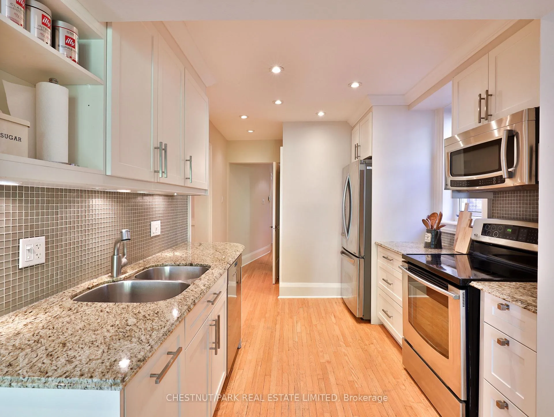 Photo 15 of 90 Chudleigh Avenue, Toronto, Lawrence Park South — HOMEH