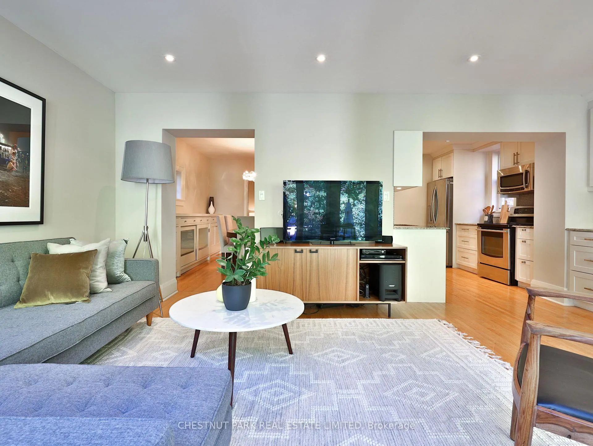Photo 26 of 90 Chudleigh Avenue, Toronto, Lawrence Park South — HOMEH