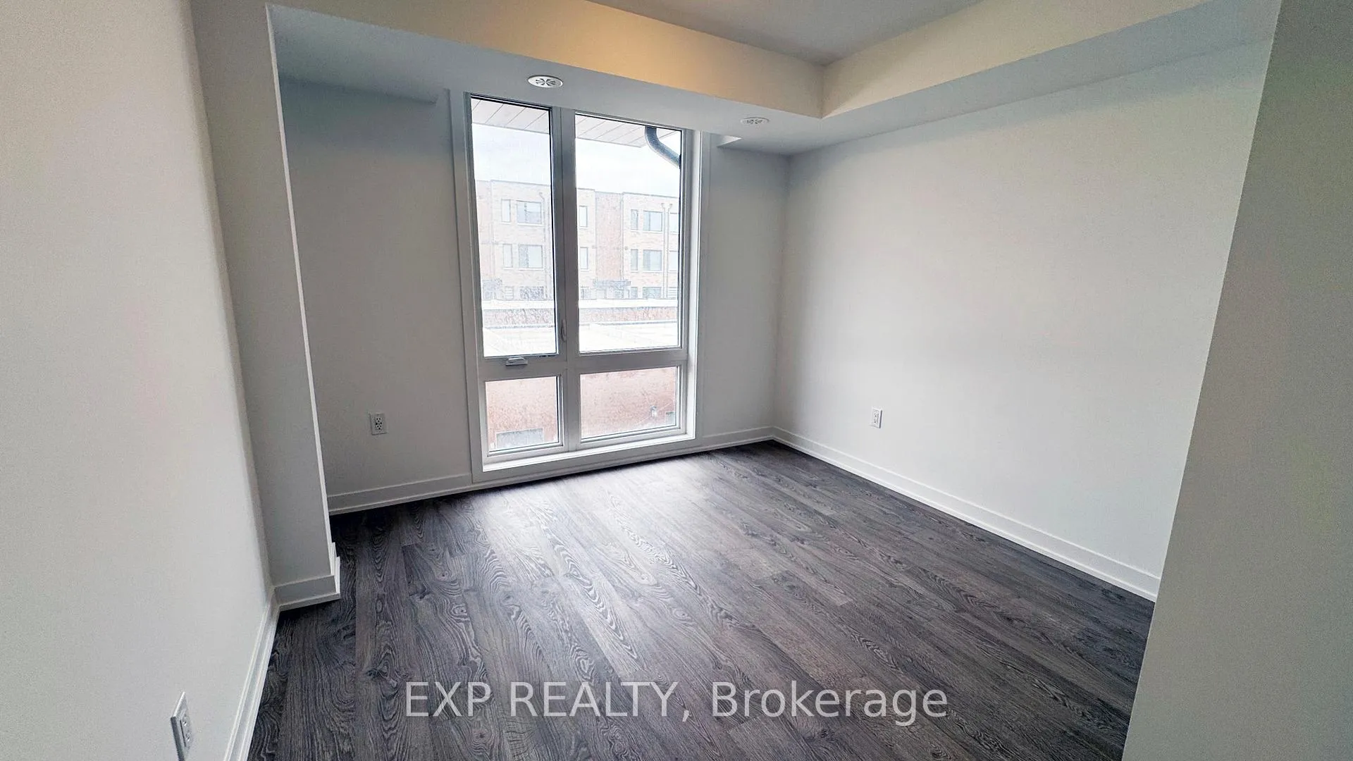 Photo 11 of 66 Turtle Island Drive, Toronto, Englemount-Lawrence — HOMEH