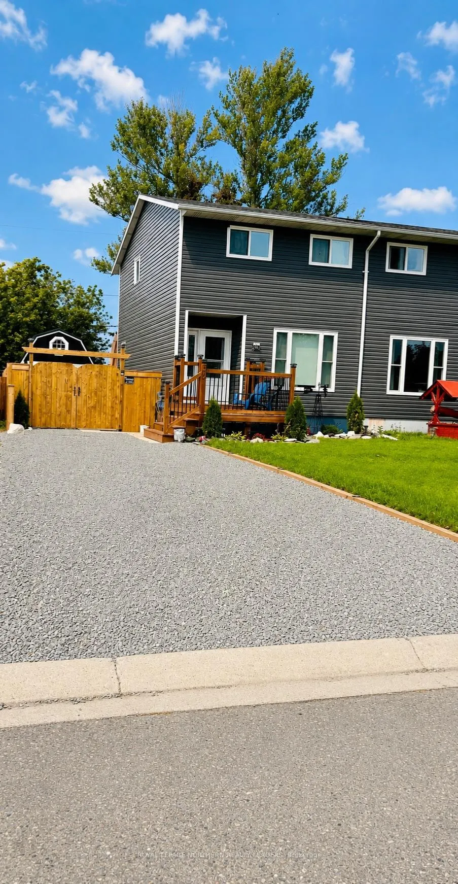 Photo 1 of 562 Spooner Drive, Timmins, TNW - Riverpark — HOMEH