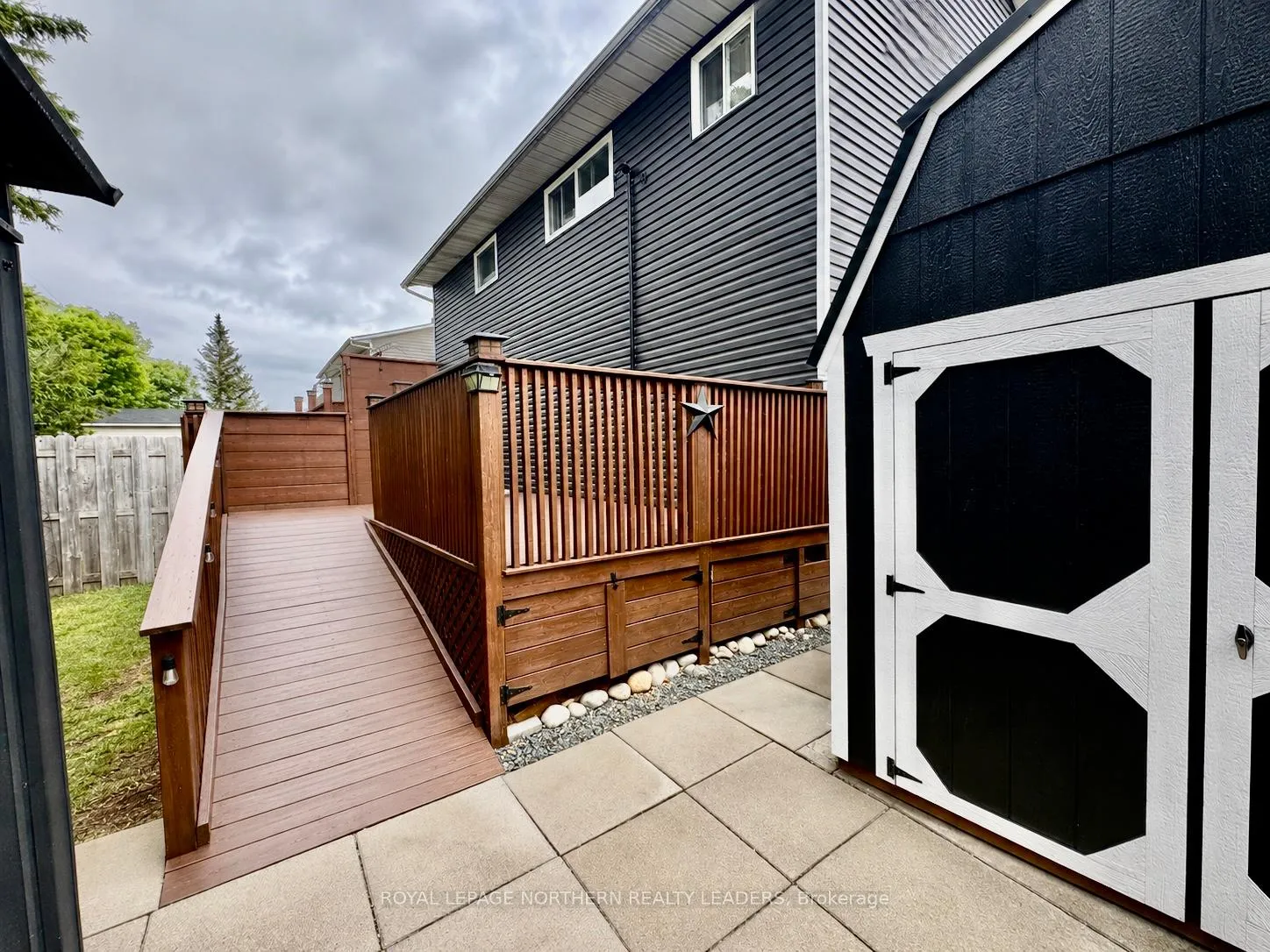 Photo 2 of 562 Spooner Drive, Timmins, TNW - Riverpark — HOMEH