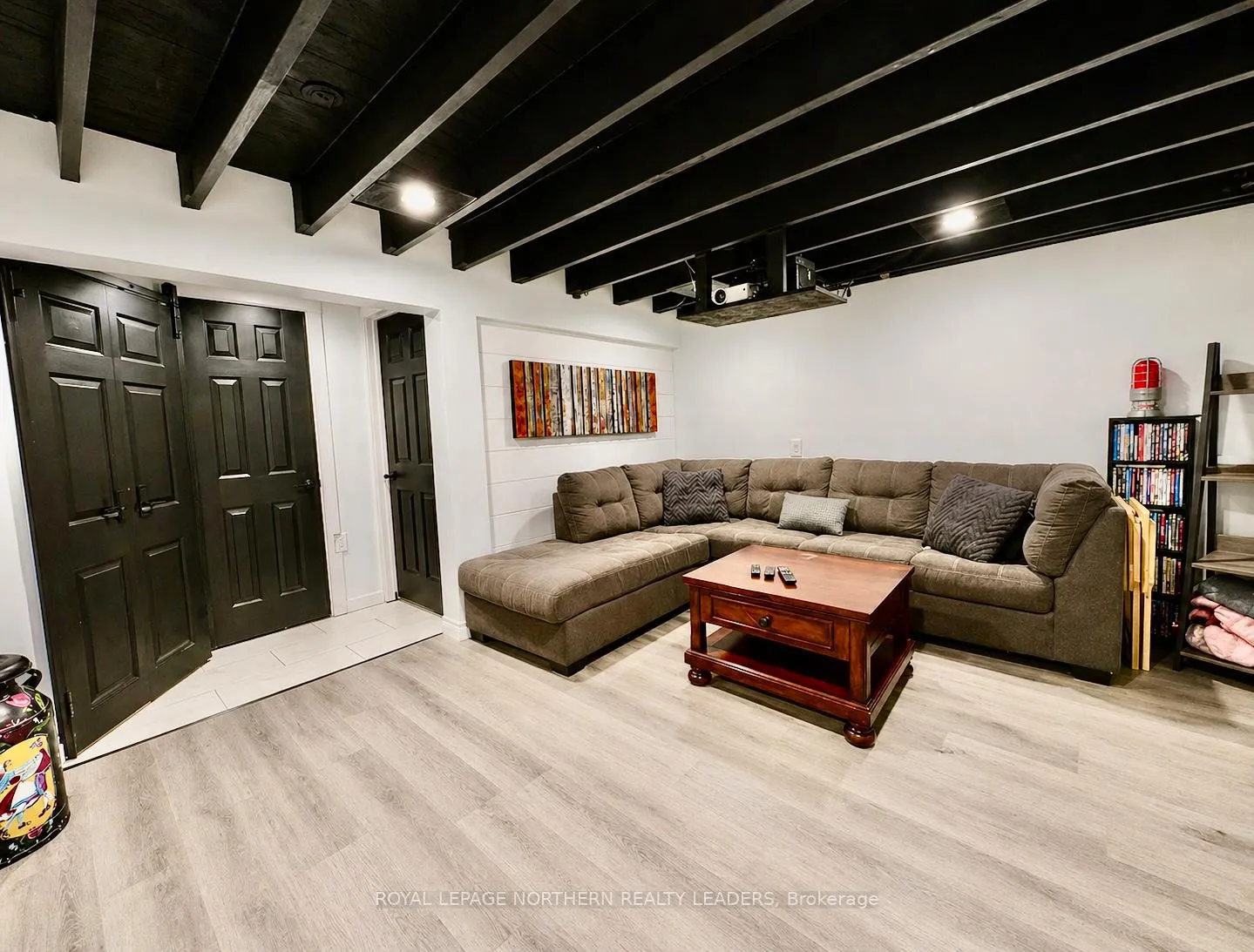 Photo 20 of 562 Spooner Drive, Timmins, TNW - Riverpark — HOMEH