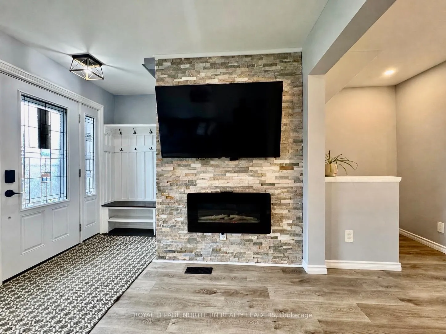 Photo 24 of 562 Spooner Drive, Timmins, TNW - Riverpark — HOMEH