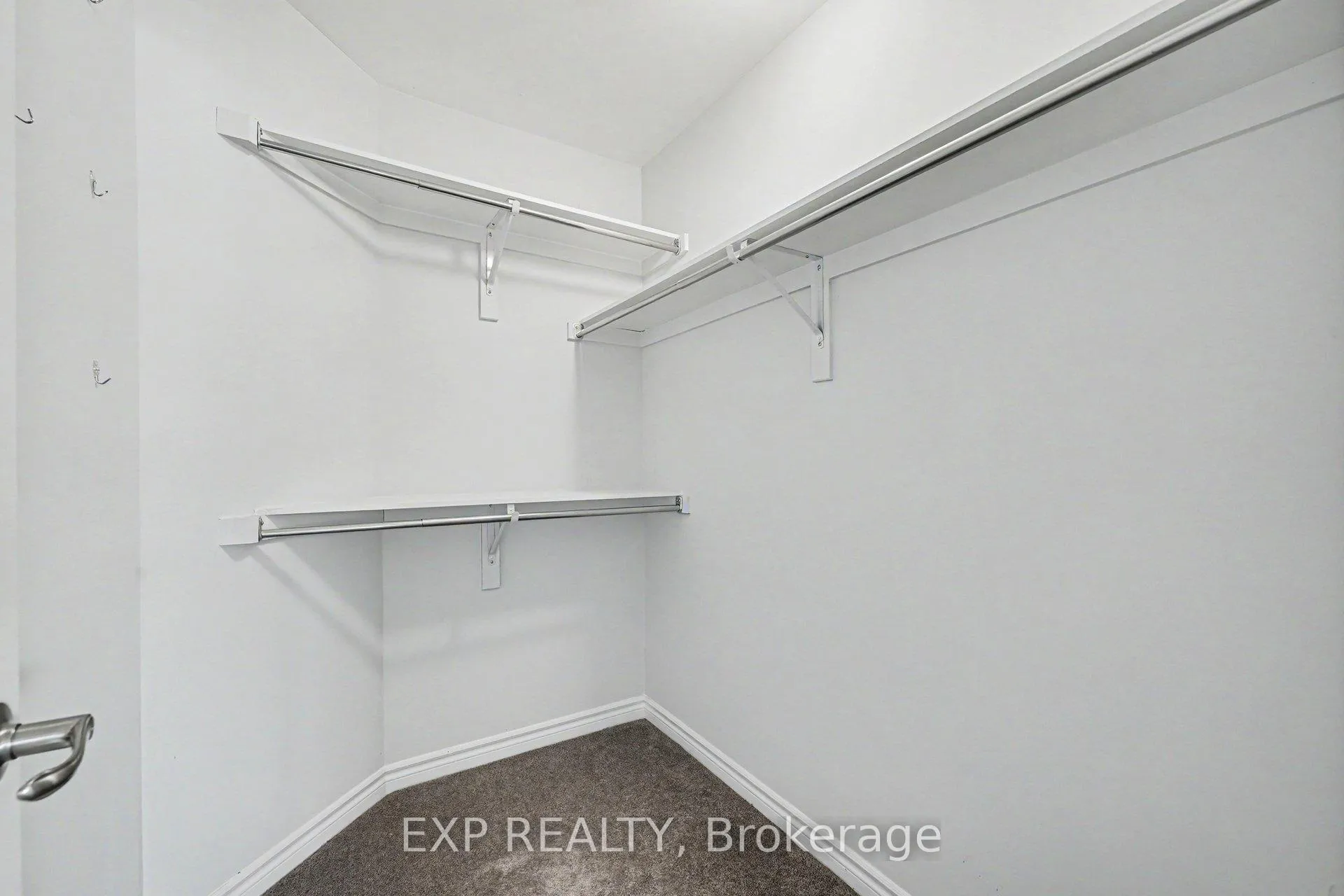 Photo 17 of 523 Catleaf Row, Ottawa, Avalon West — HOMEH