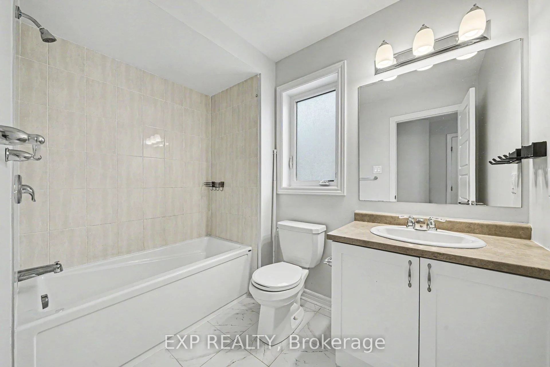 Photo 23 of 523 Catleaf Row, Ottawa, Avalon West — HOMEH