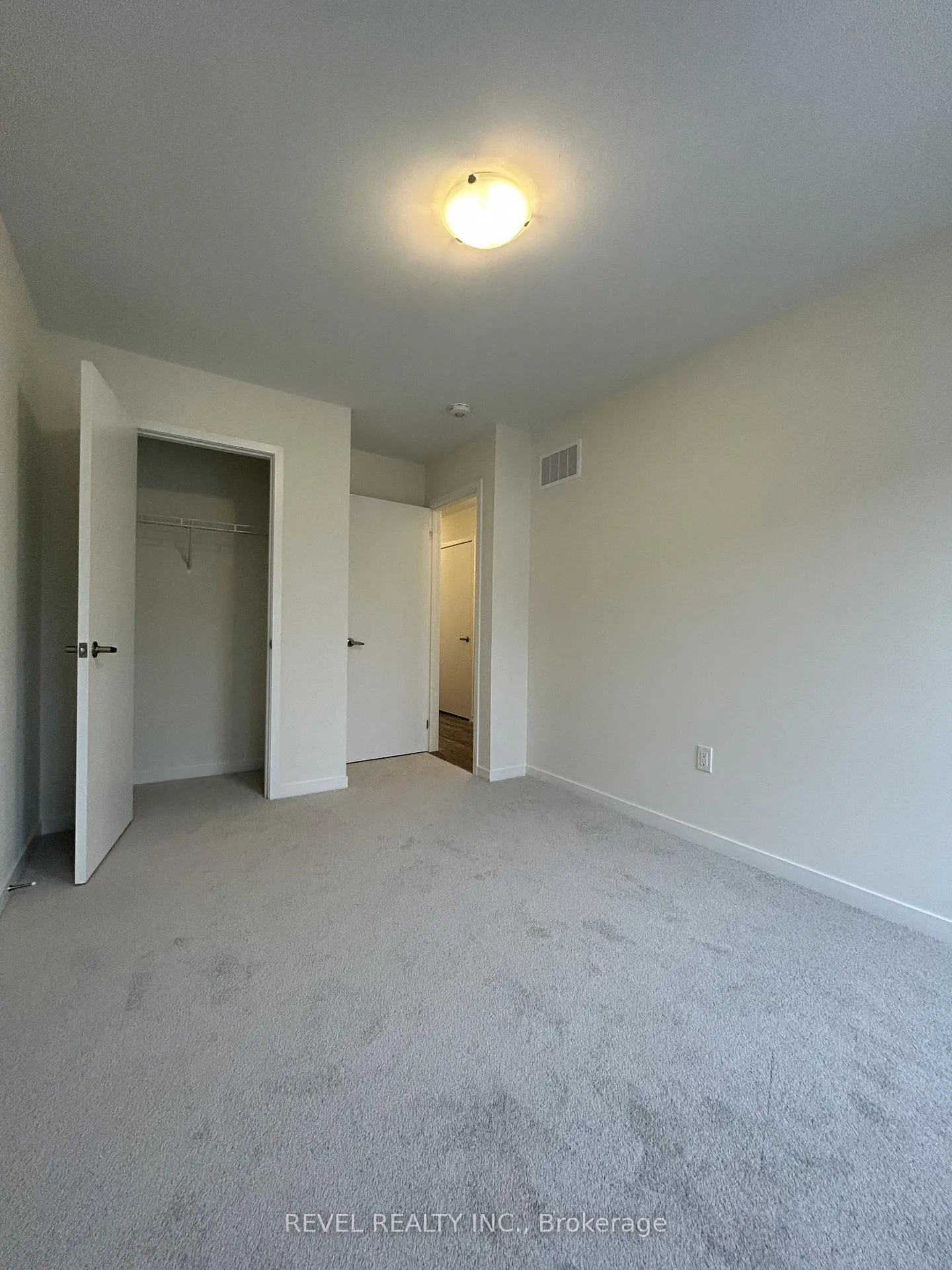 Photo 20 of 15 Cleveland Common, Cambridge — HOMEH