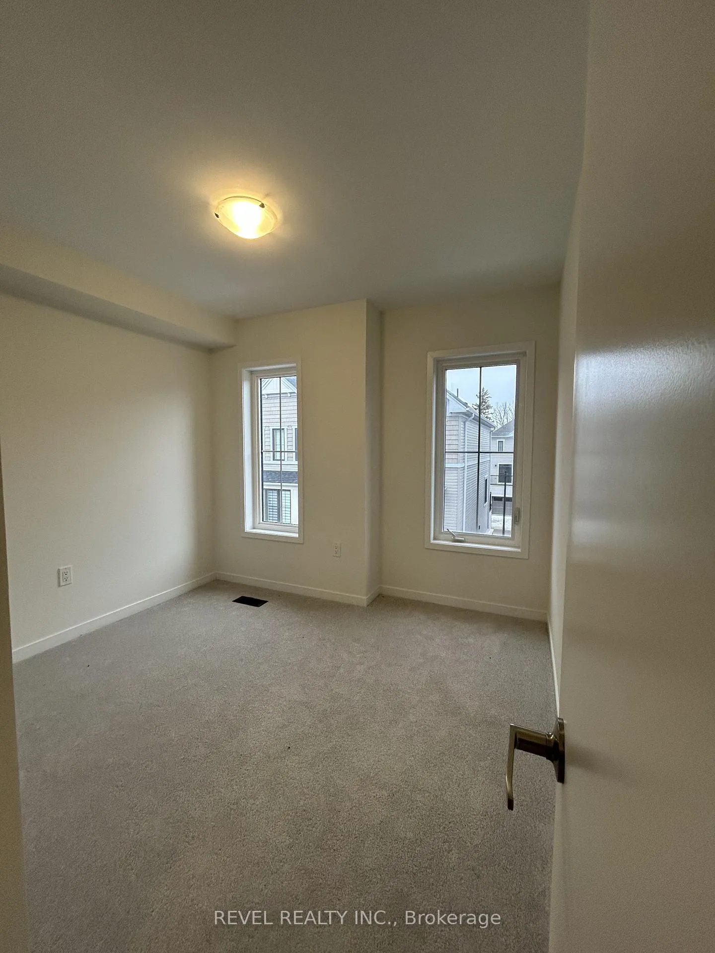 Photo 21 of 15 Cleveland Common, Cambridge — HOMEH