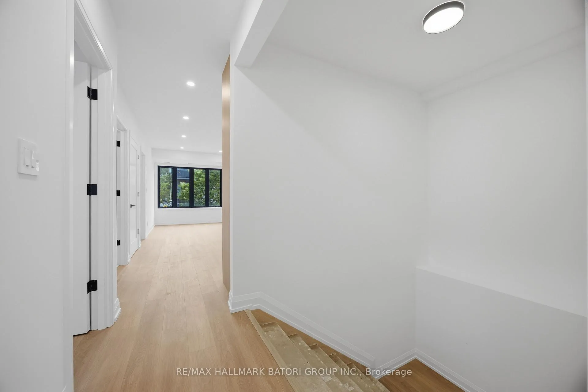 Photo 2 of Unit 1, 56 Camberwell Road, Toronto, Humewood-Cedarvale — HOMEH