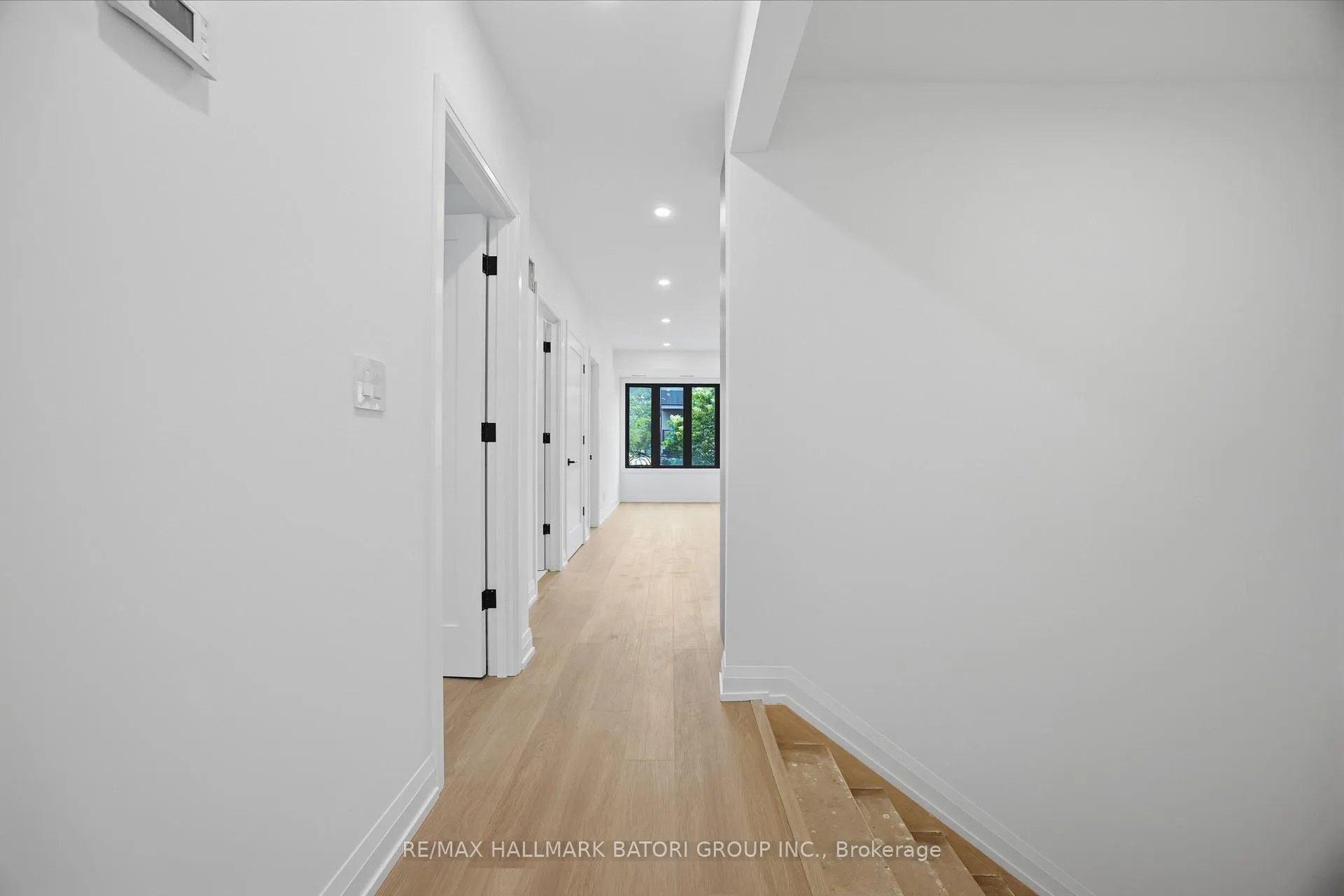 Photo 3 of Unit 1, 56 Camberwell Road, Toronto, Humewood-Cedarvale — HOMEH