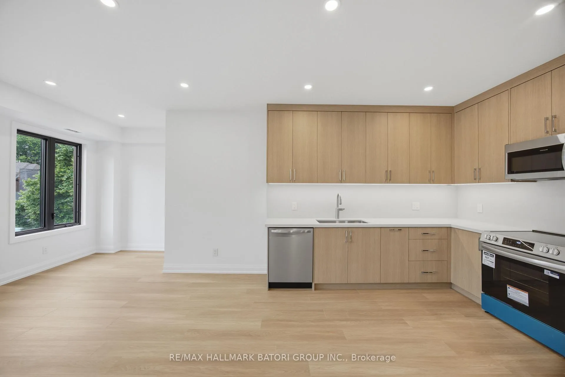 Photo 10 of Unit 1, 56 Camberwell Road, Toronto, Humewood-Cedarvale — HOMEH