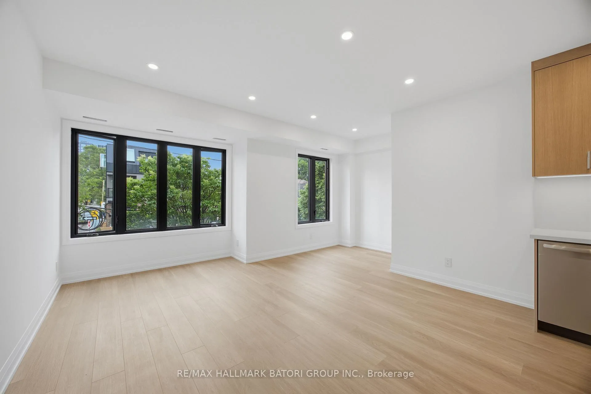 Photo 11 of Unit 1, 56 Camberwell Road, Toronto, Humewood-Cedarvale — HOMEH