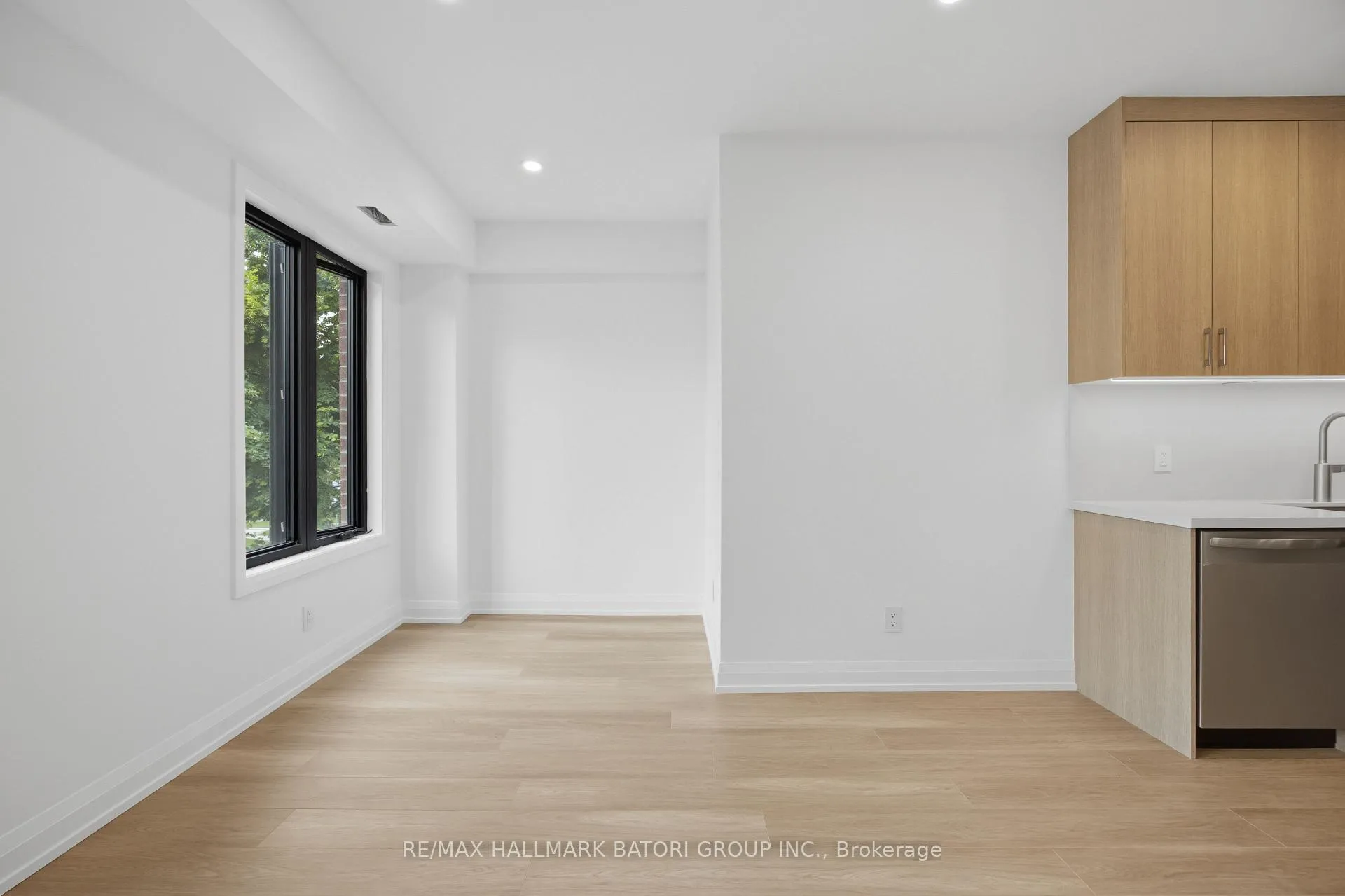 Photo 14 of Unit 1, 56 Camberwell Road, Toronto, Humewood-Cedarvale — HOMEH