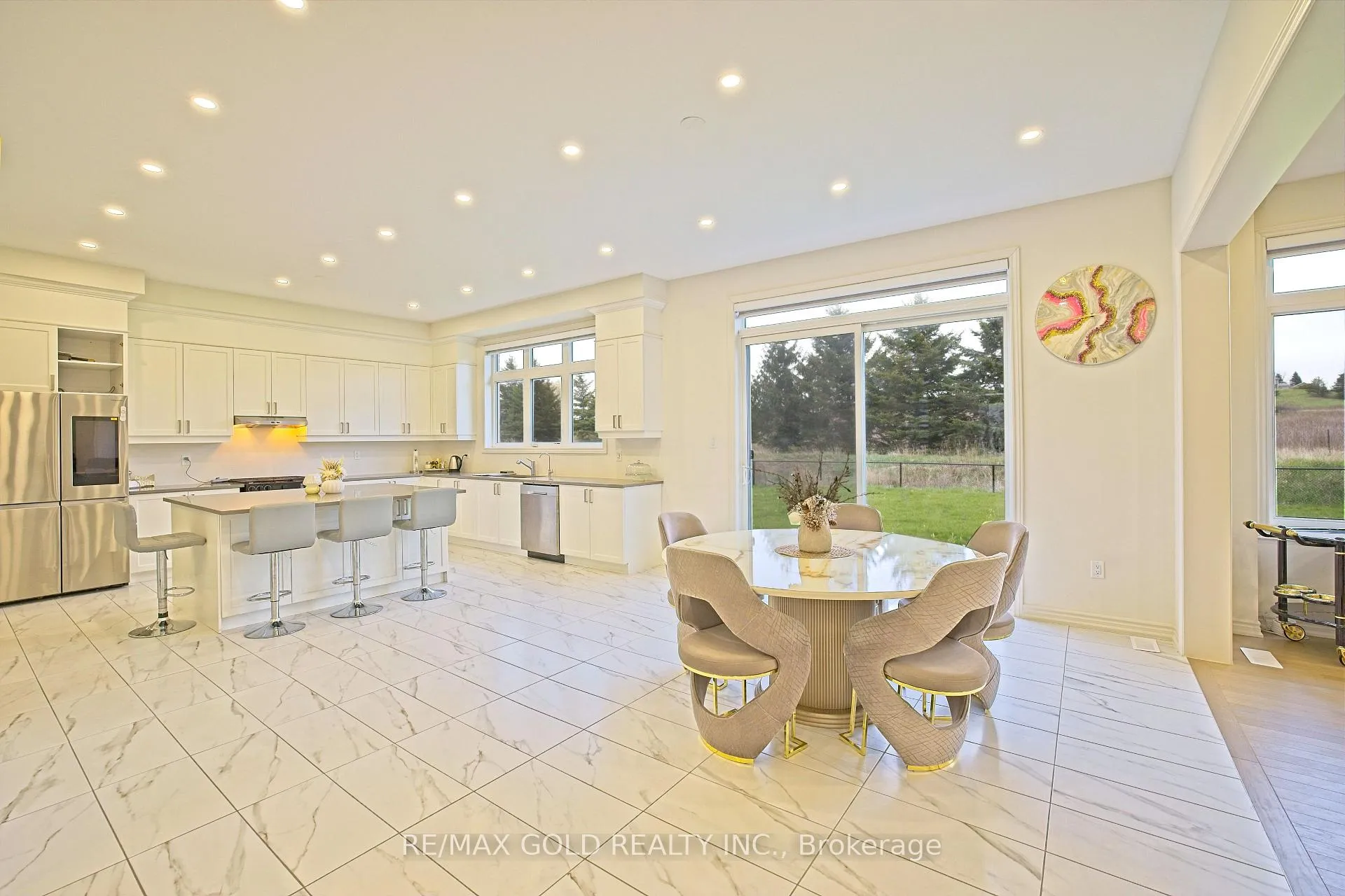 Photo 15 of 19 Marigold Boulevard, Adjala-Tosorontio, Colgan — HOMEH
