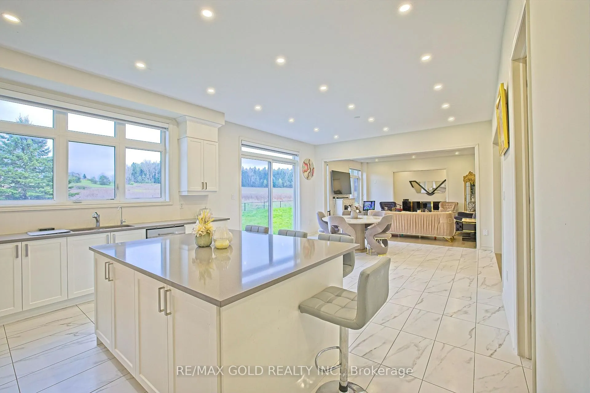 Photo 20 of 19 Marigold Boulevard, Adjala-Tosorontio, Colgan — HOMEH