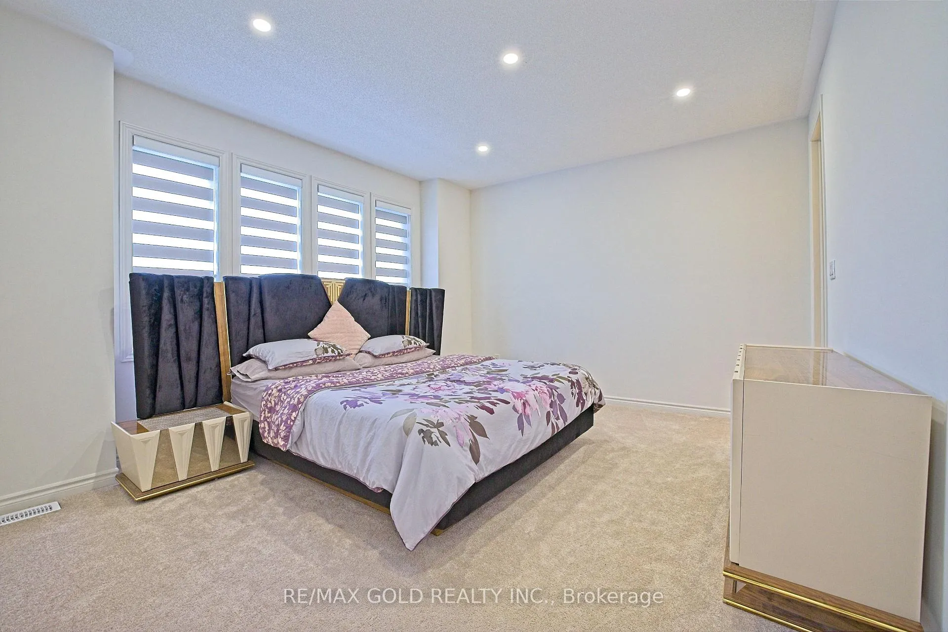 Photo 35 of 19 Marigold Boulevard, Adjala-Tosorontio, Colgan — HOMEH