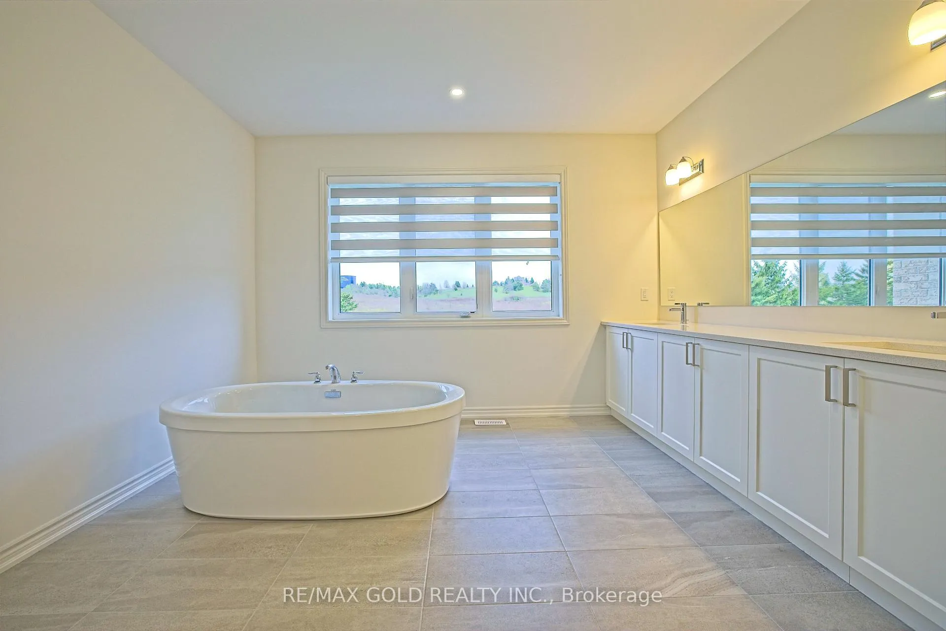 Photo 47 of 19 Marigold Boulevard, Adjala-Tosorontio, Colgan — HOMEH
