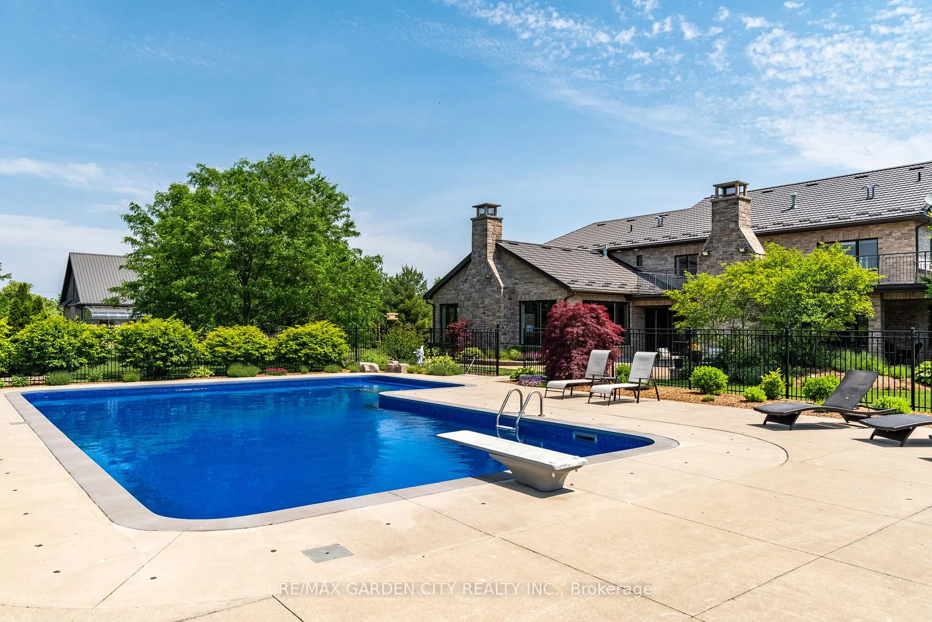 Photo 9 of 4580 Cherry Avenue, Lincoln, Lincoln Lake — HOMEH