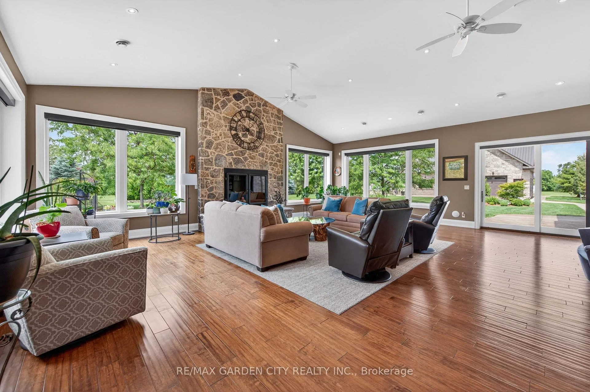 Photo 17 of 4580 Cherry Avenue, Lincoln, Lincoln Lake — HOMEH