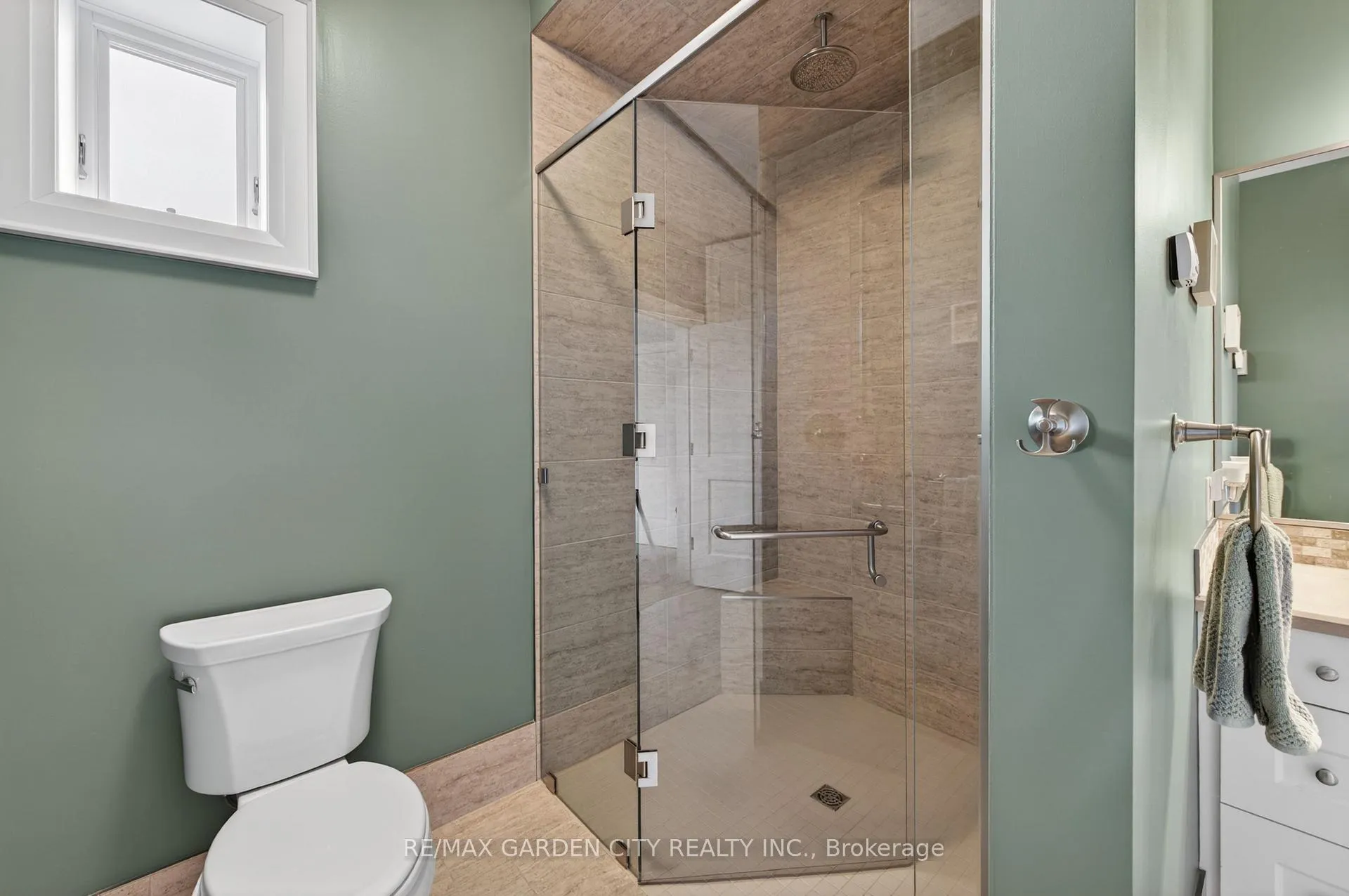 Photo 40 of 4580 Cherry Avenue, Lincoln, Lincoln Lake — HOMEH