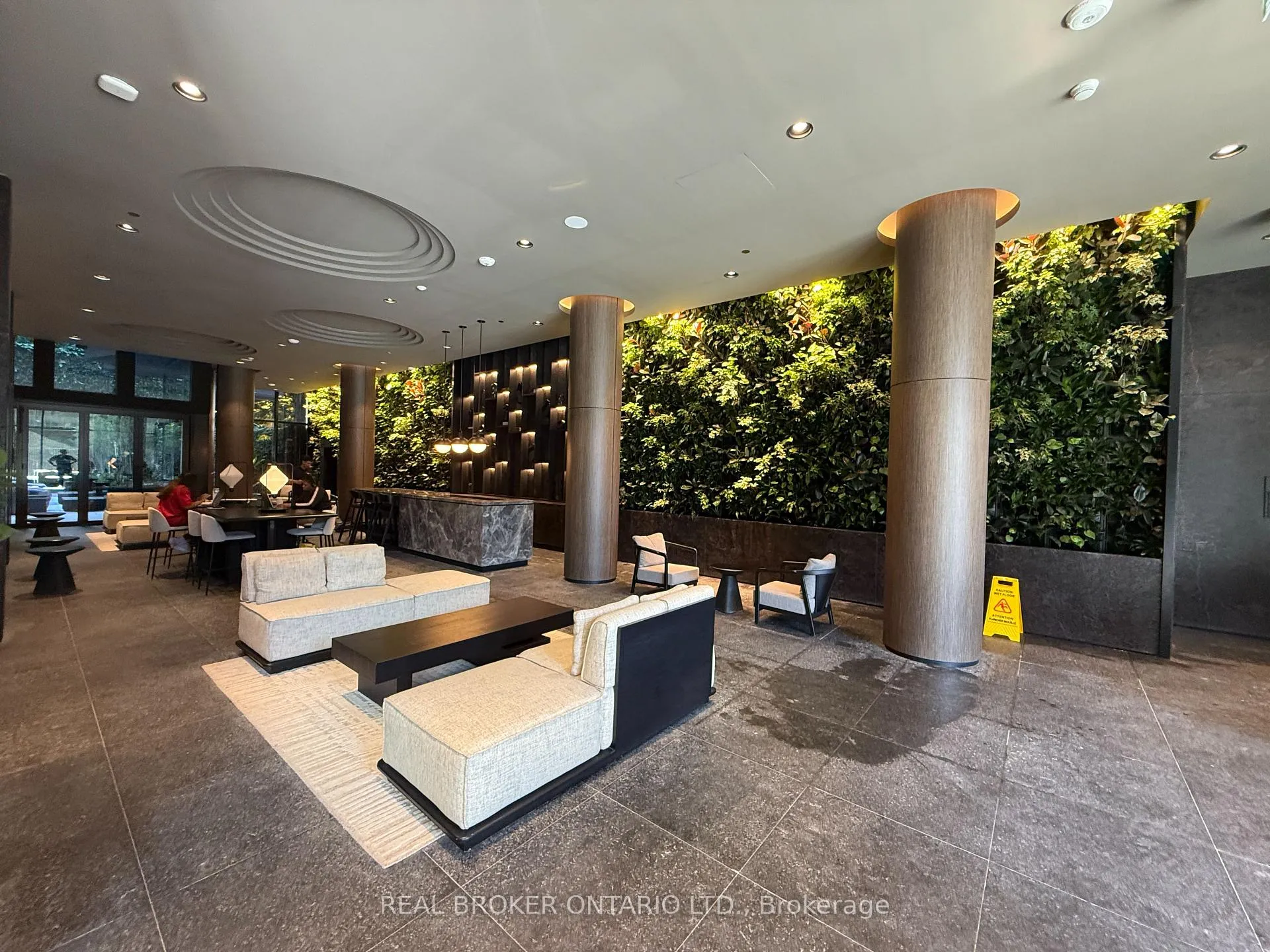 Photo 16 of Unit 2007N, 120 Broadway Avenue, Toronto, Mount Pleasant West — HOMEH
