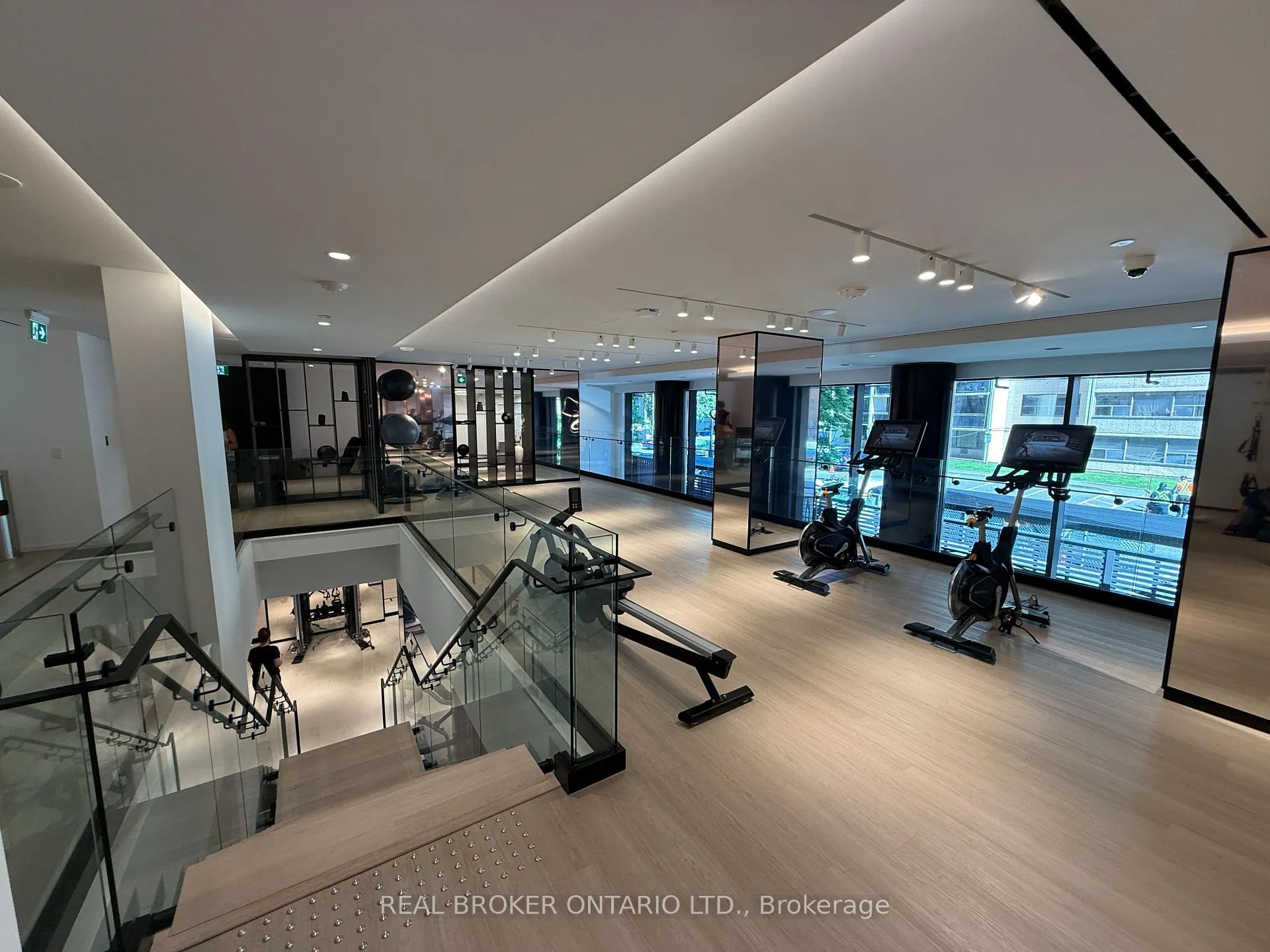 Photo 19 of Unit 2007N, 120 Broadway Avenue, Toronto, Mount Pleasant West — HOMEH