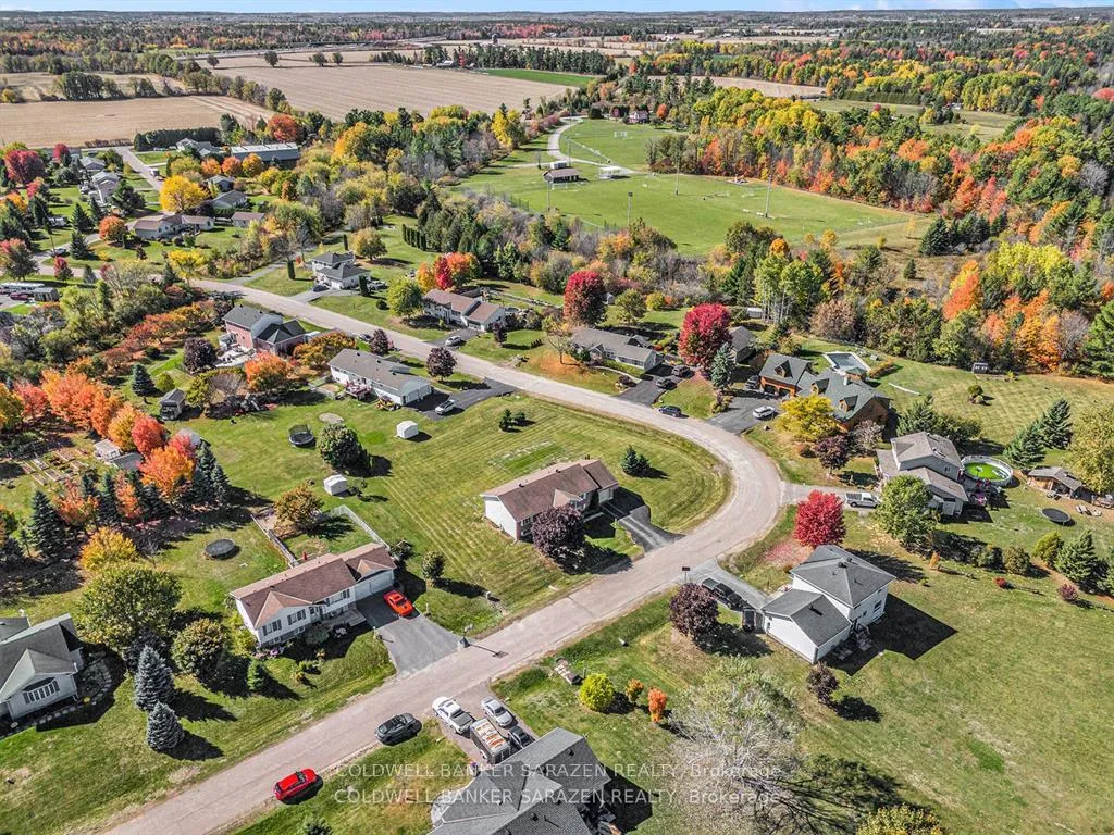 Photo 28 of 129 Riley Crescent, McNab/Braeside, Mcnab/Braeside Twps — HOMEH