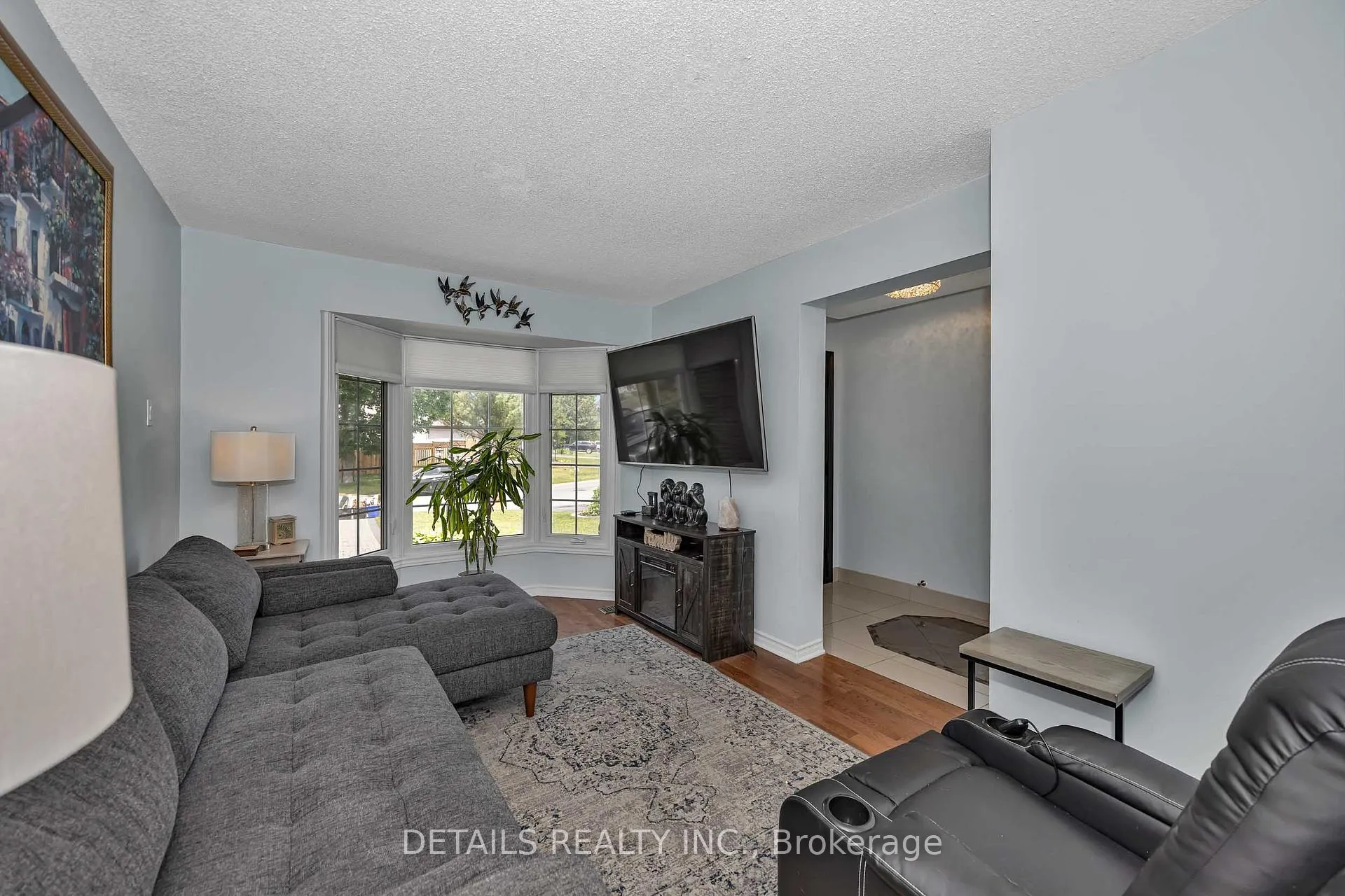Photo 10 of 34 Raftus Square, Ottawa, Barrhaven - Pheasant Run — HOMEH