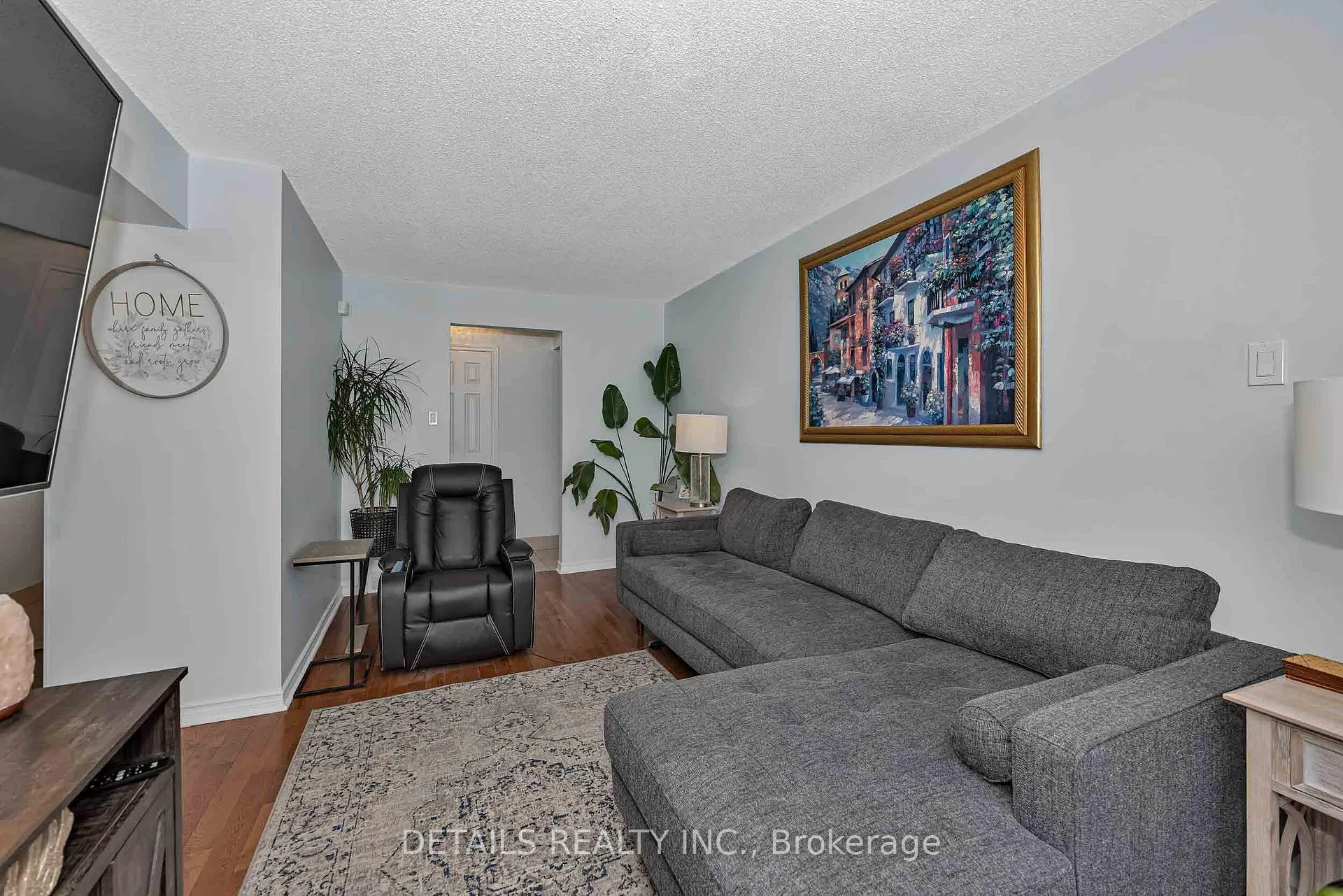 Photo 11 of 34 Raftus Square, Ottawa, Barrhaven - Pheasant Run — HOMEH