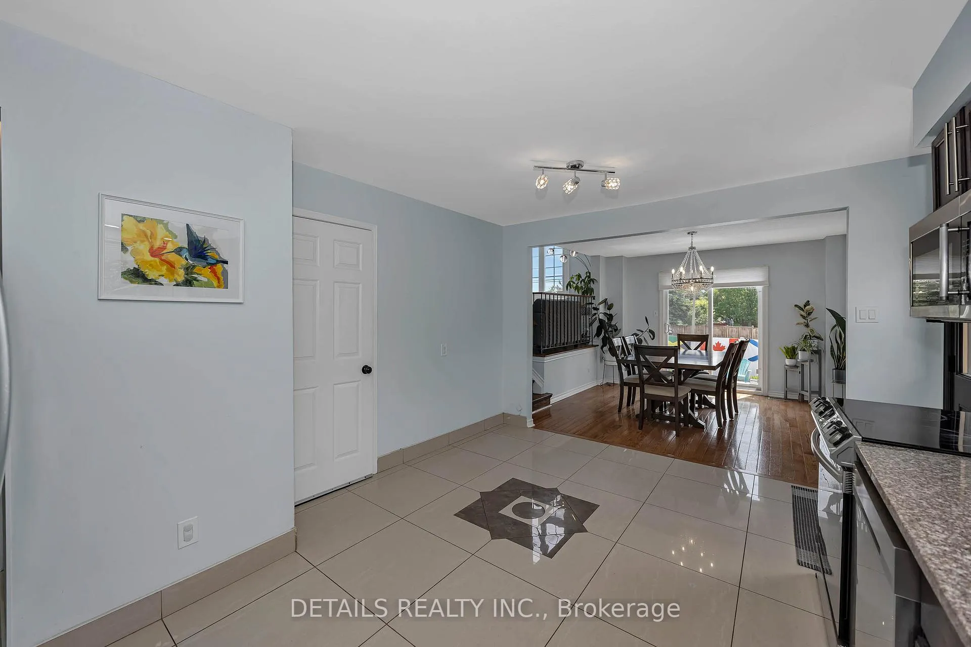 Photo 16 of 34 Raftus Square, Ottawa, Barrhaven - Pheasant Run — HOMEH