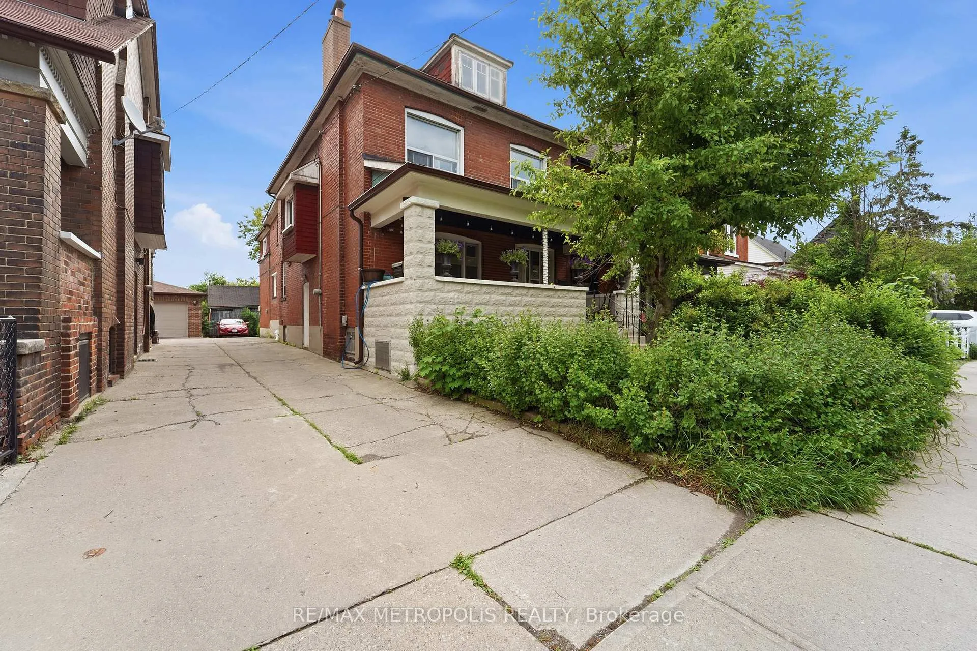Photo 18 of Unit Upper, 277 Gilmour Avenue, Toronto, Junction Area — HOMEH